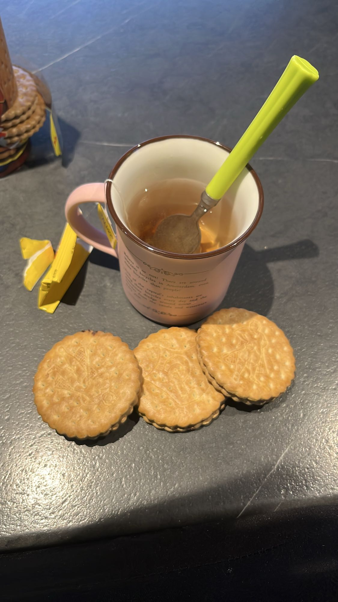 Thé et biscuits