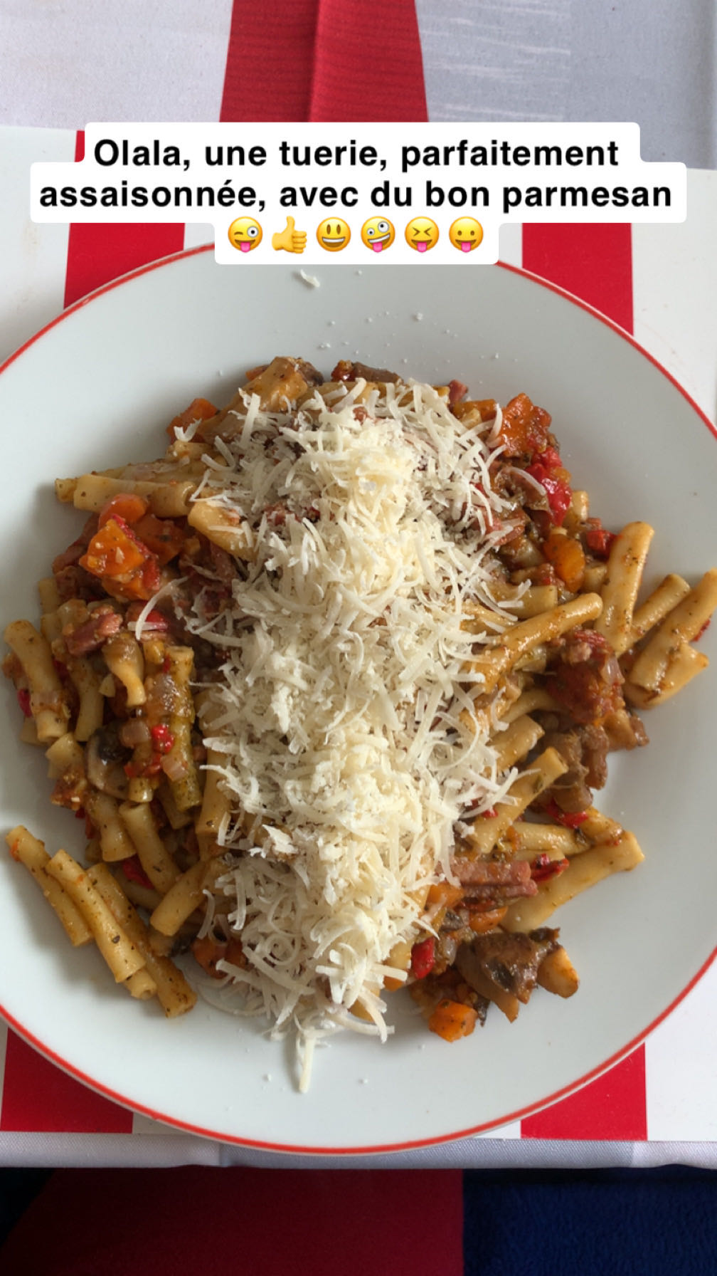 Pâtes sauce légumes parmesan