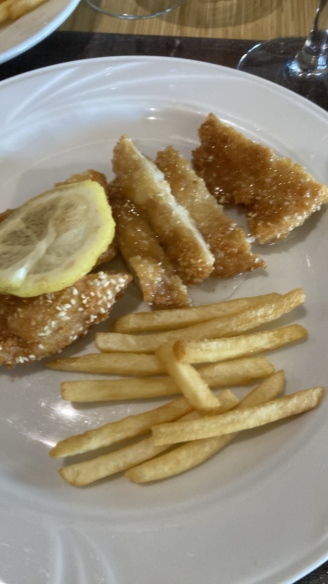 Panerad kyckling med pommes