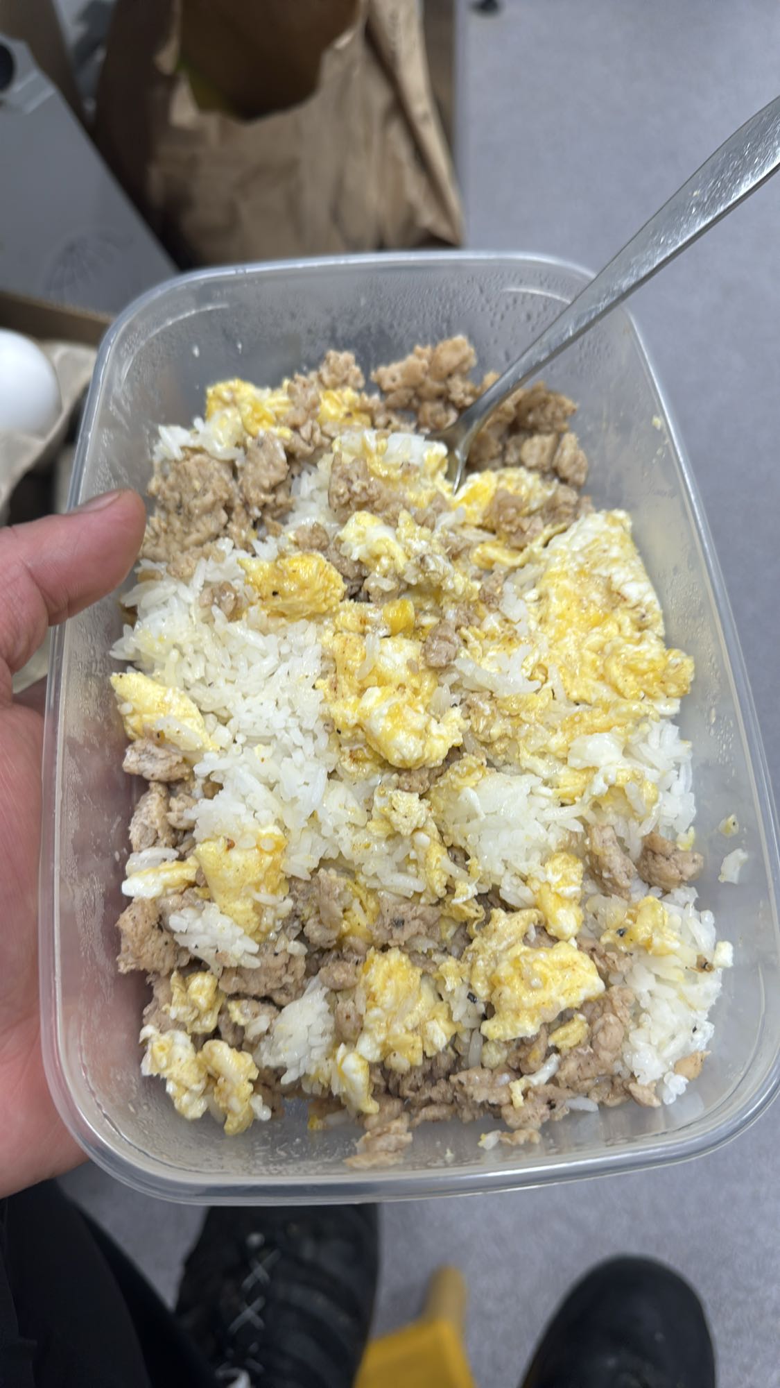 Ris med ägg och köttfärs