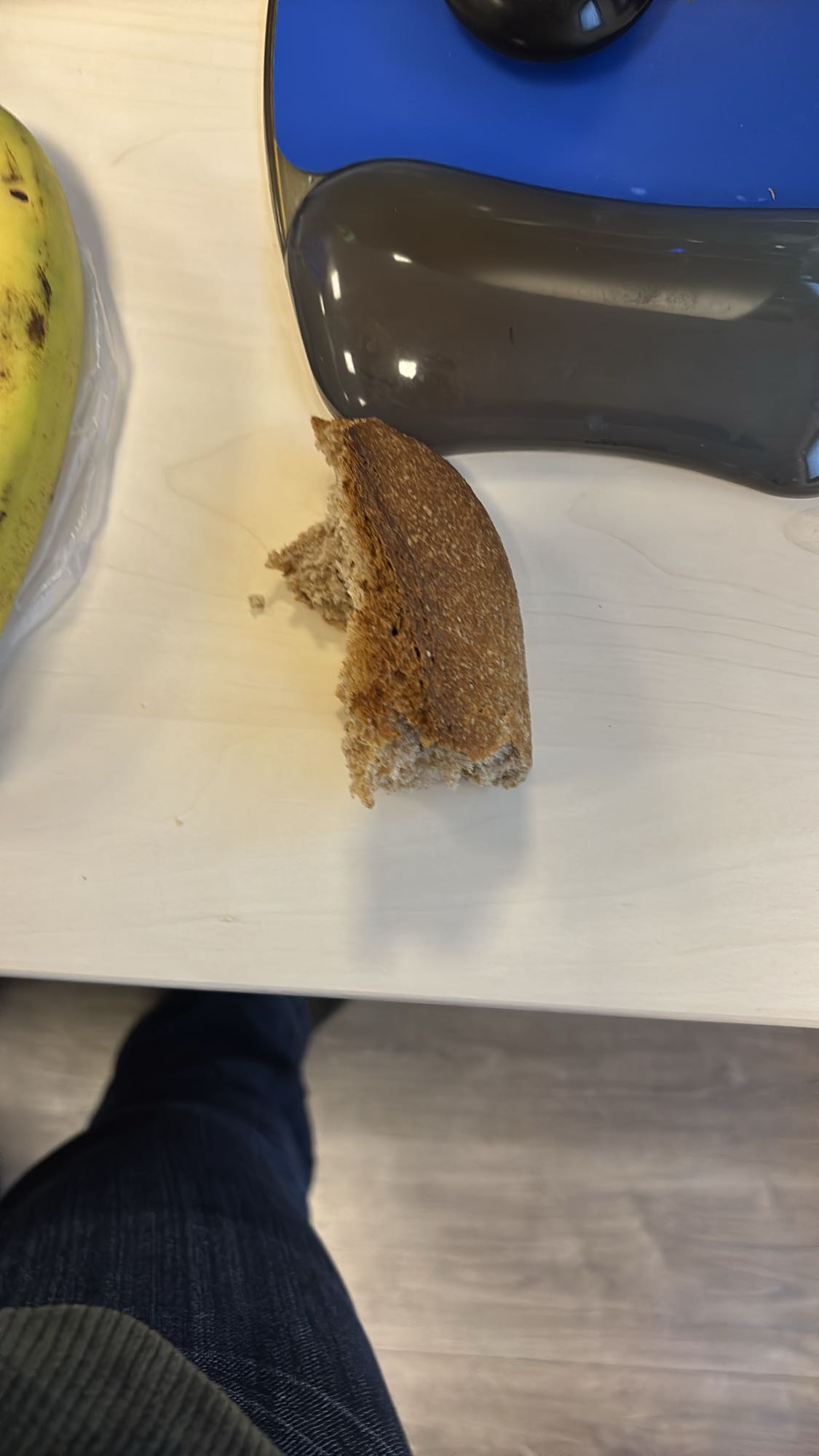 Pain complet et banane