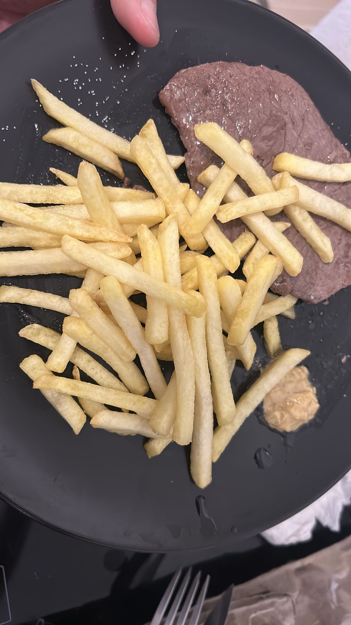 Steak frites et sauce