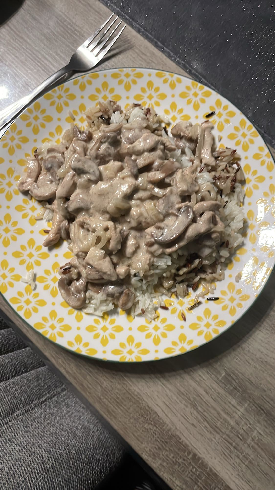 Poulet à la crème et riz
