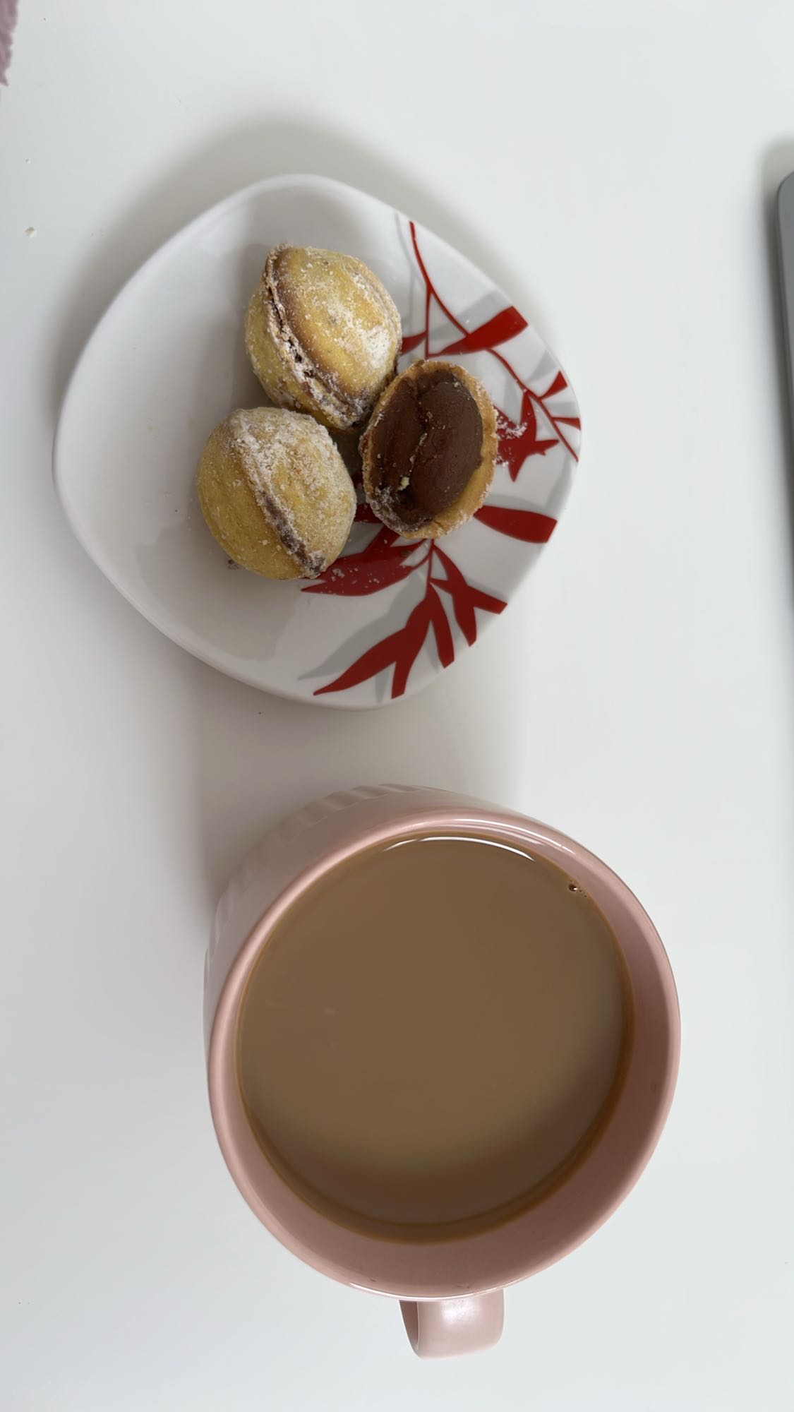 Coffee and walnut cookies