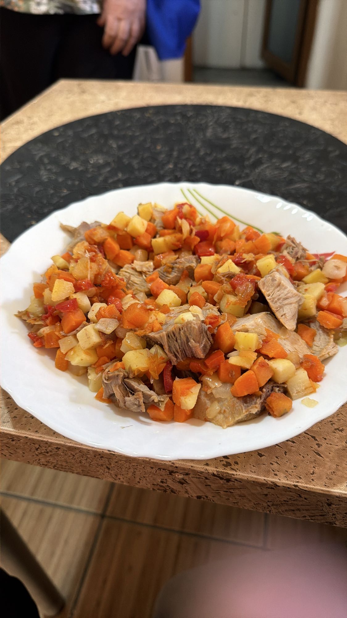 Tocană de vită cu legume