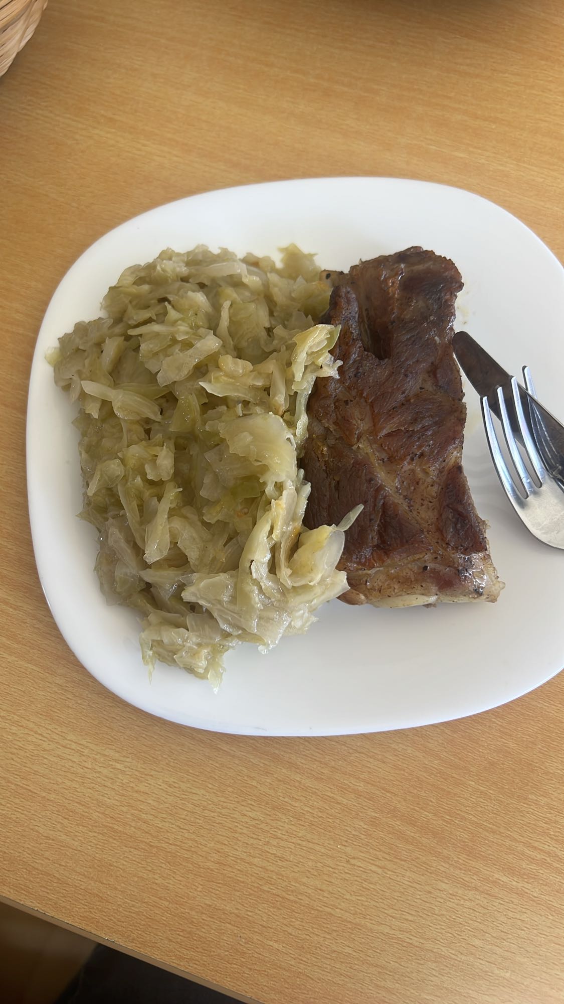 Varză cu carne de porc