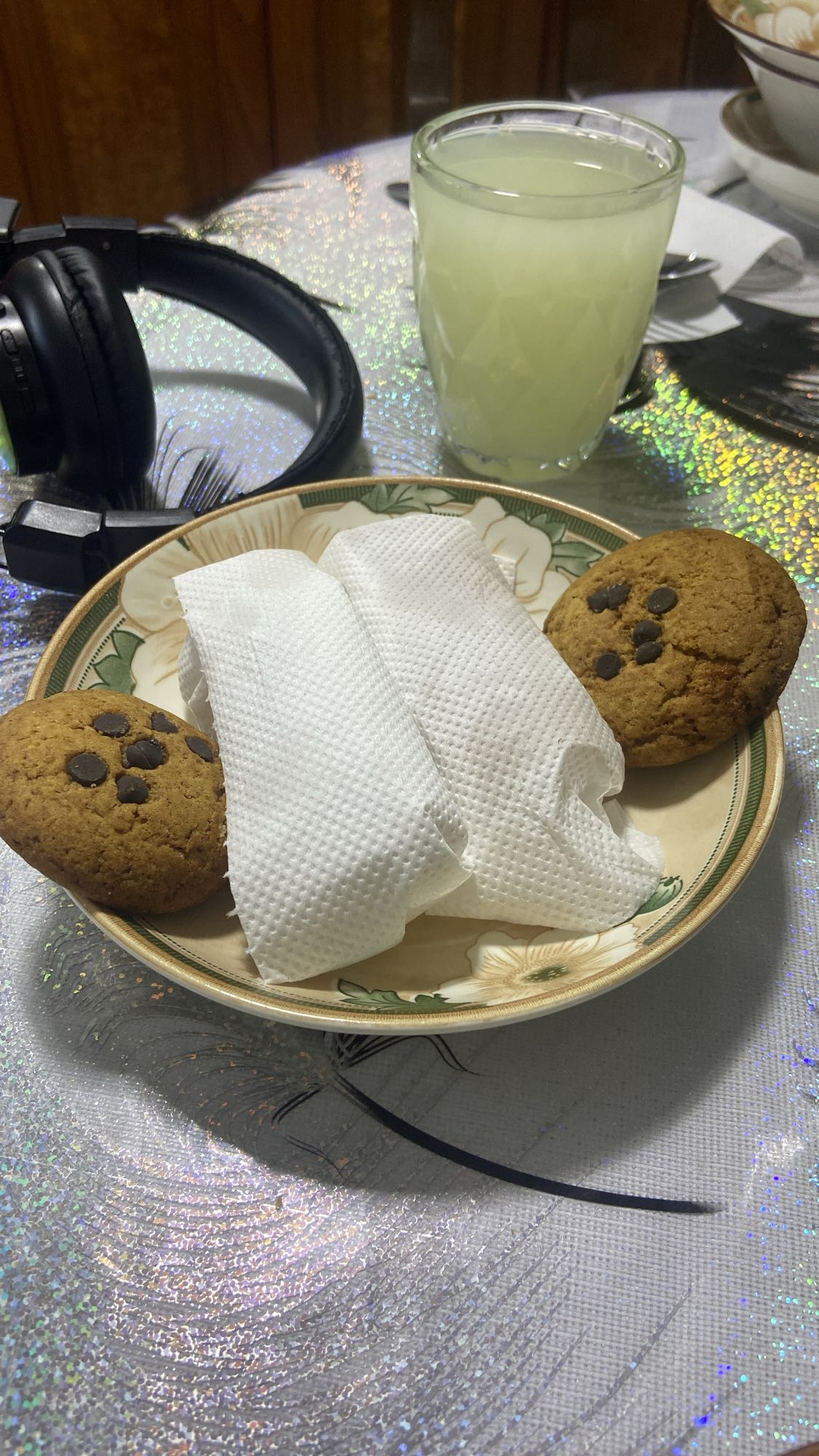 Cookies and Lemonade