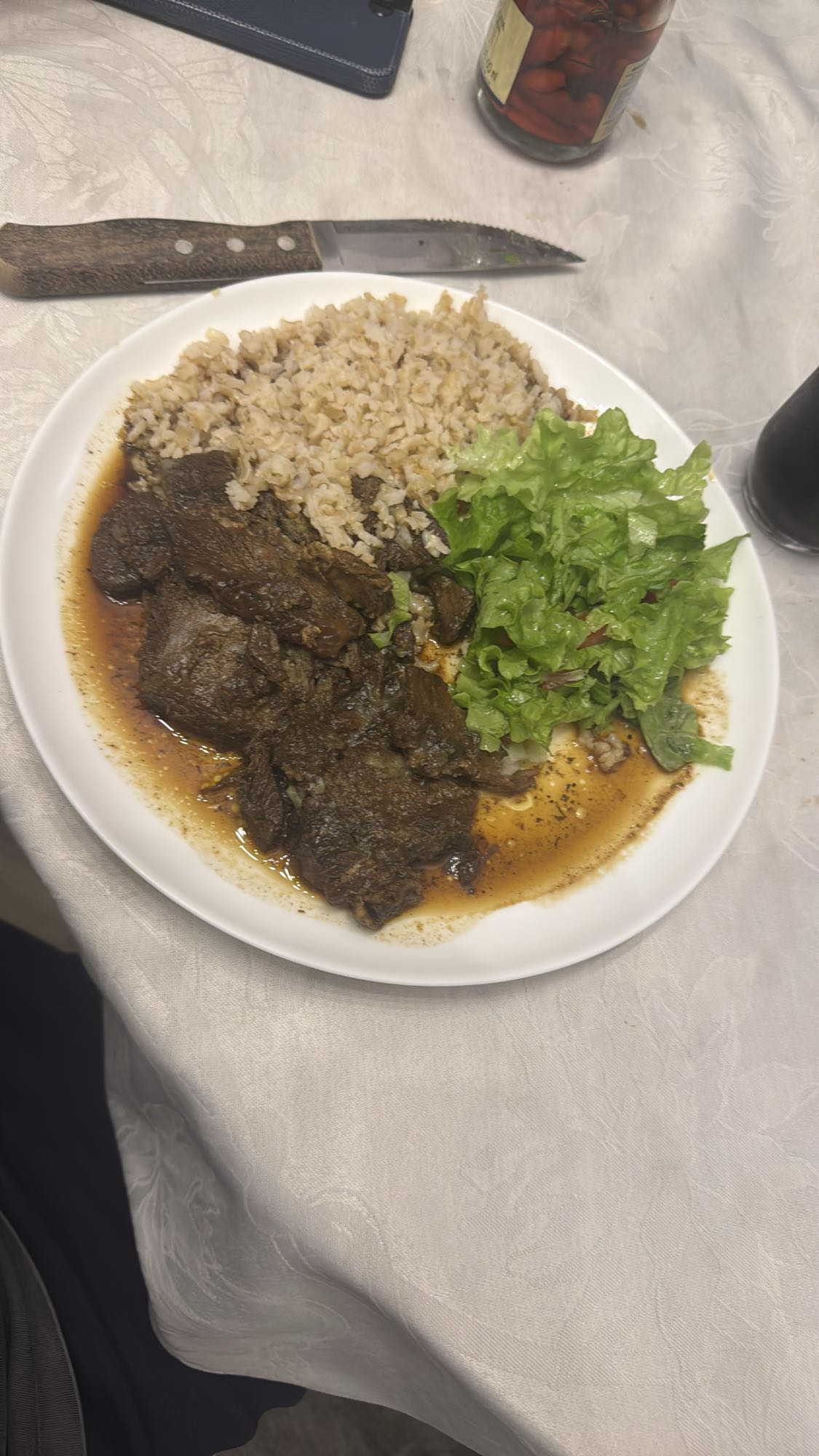 Carne com arroz e alface