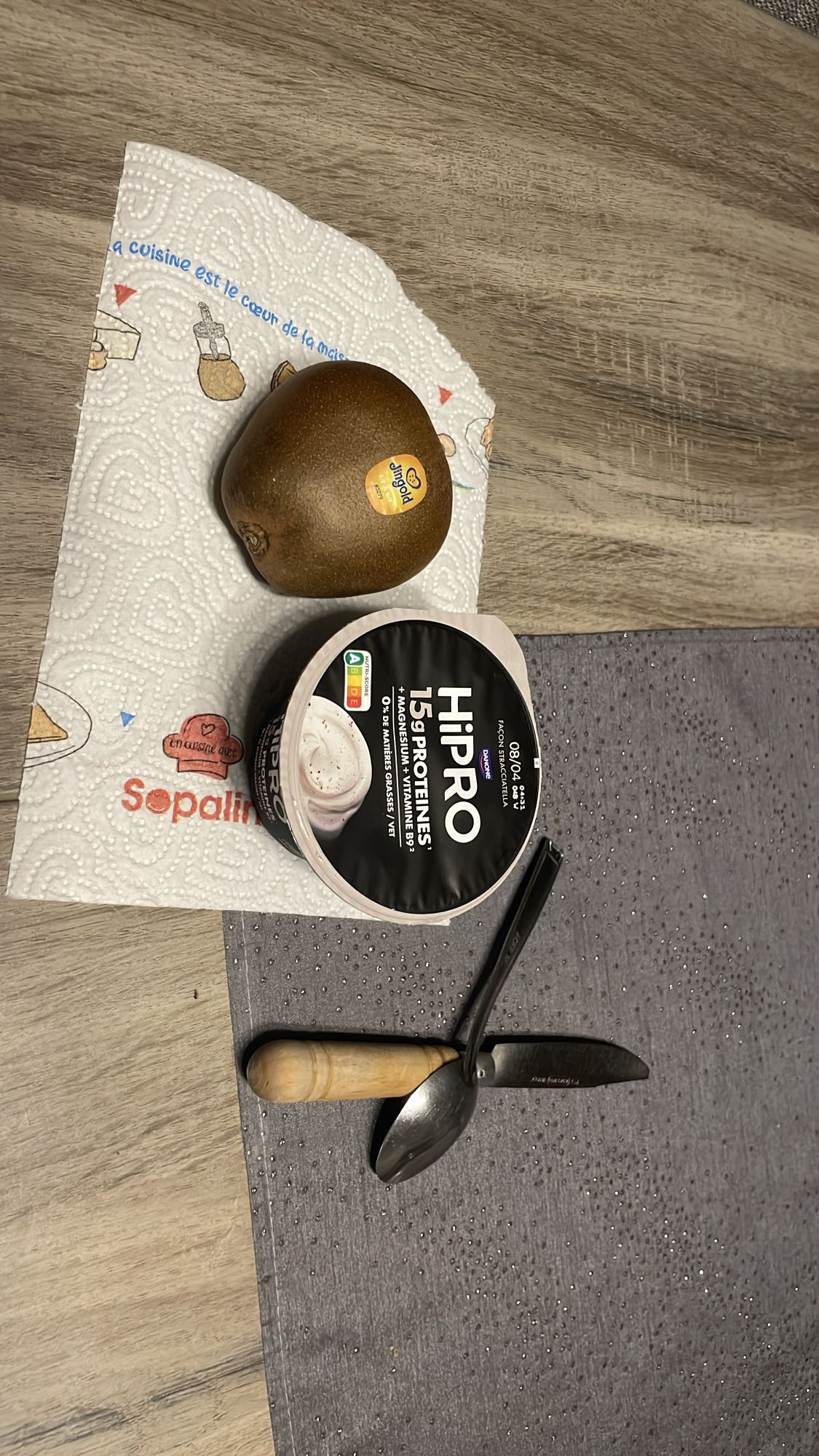 Yaourt protéiné et kiwi