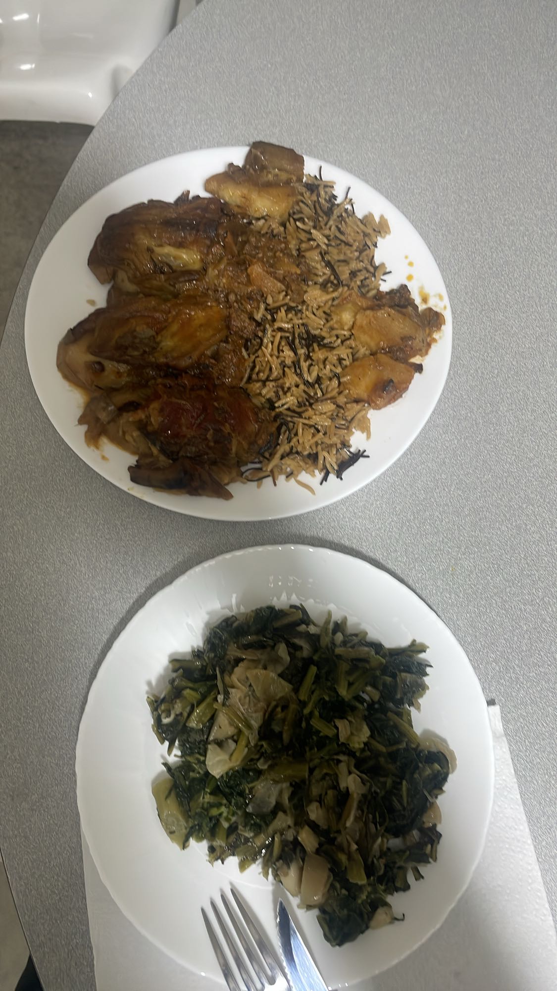 Rice, chicken, greens