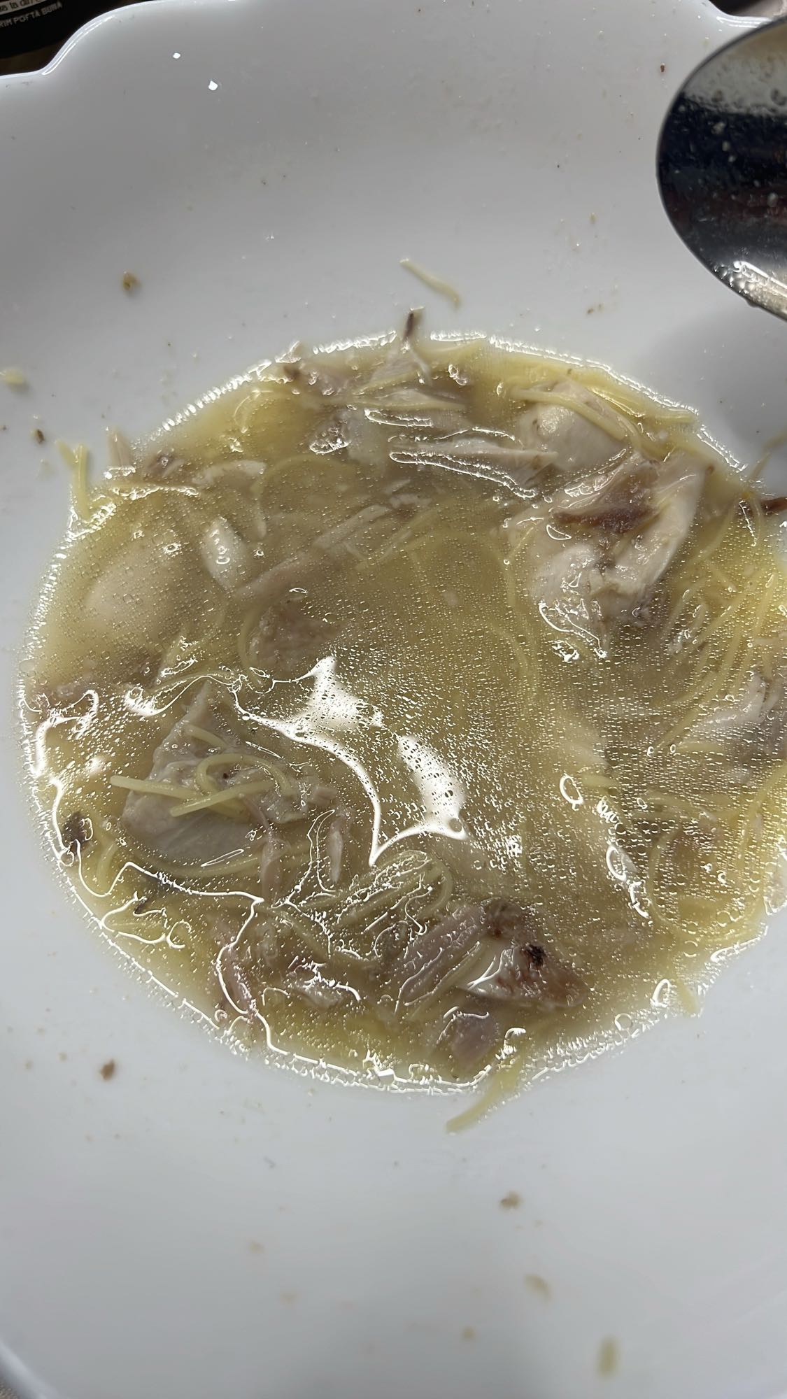 Supă de pui cu tăiței