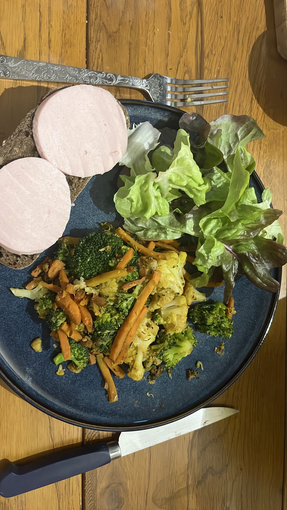 Ham bread with veggies