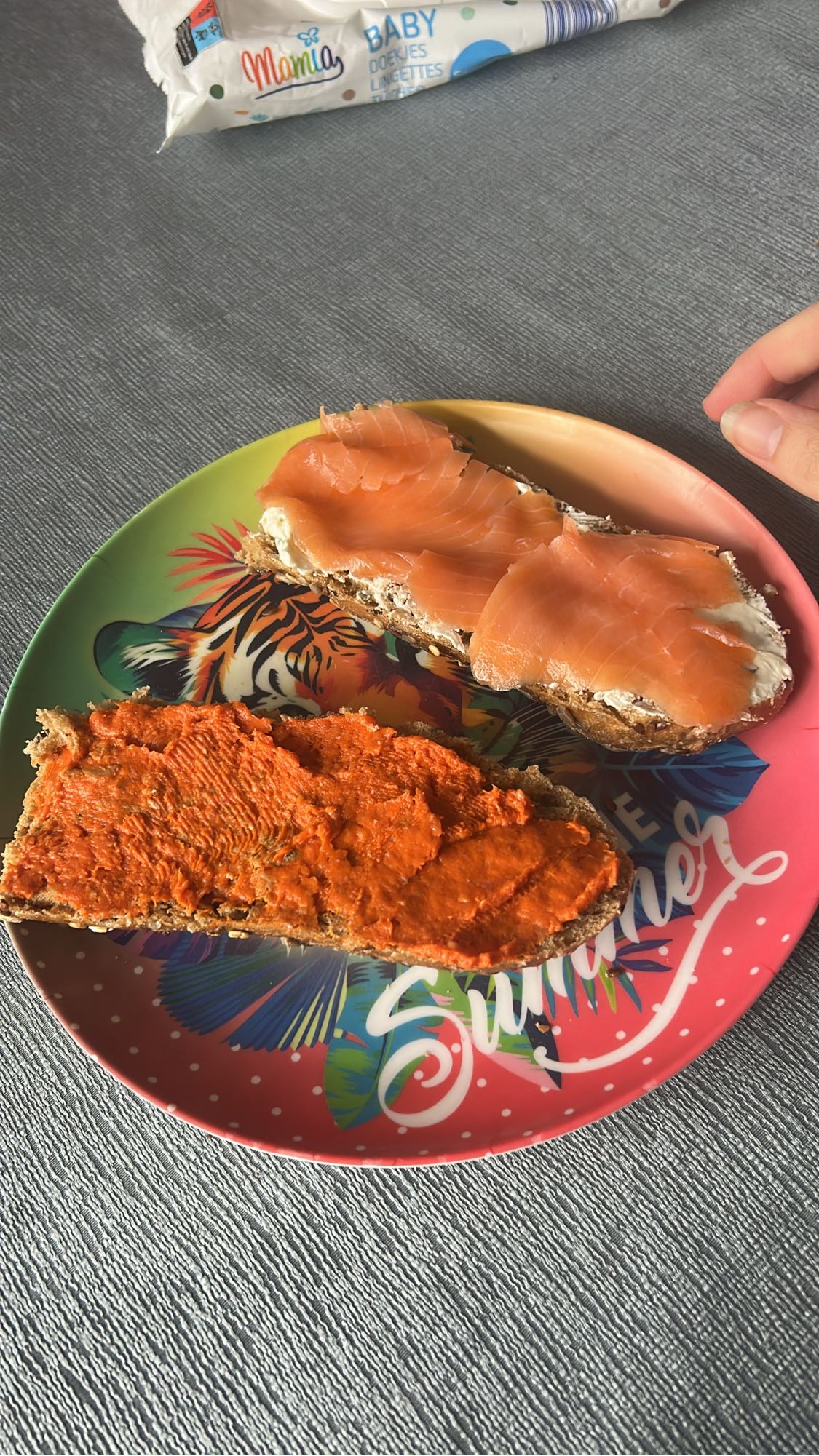 Twee belegde boterhammen