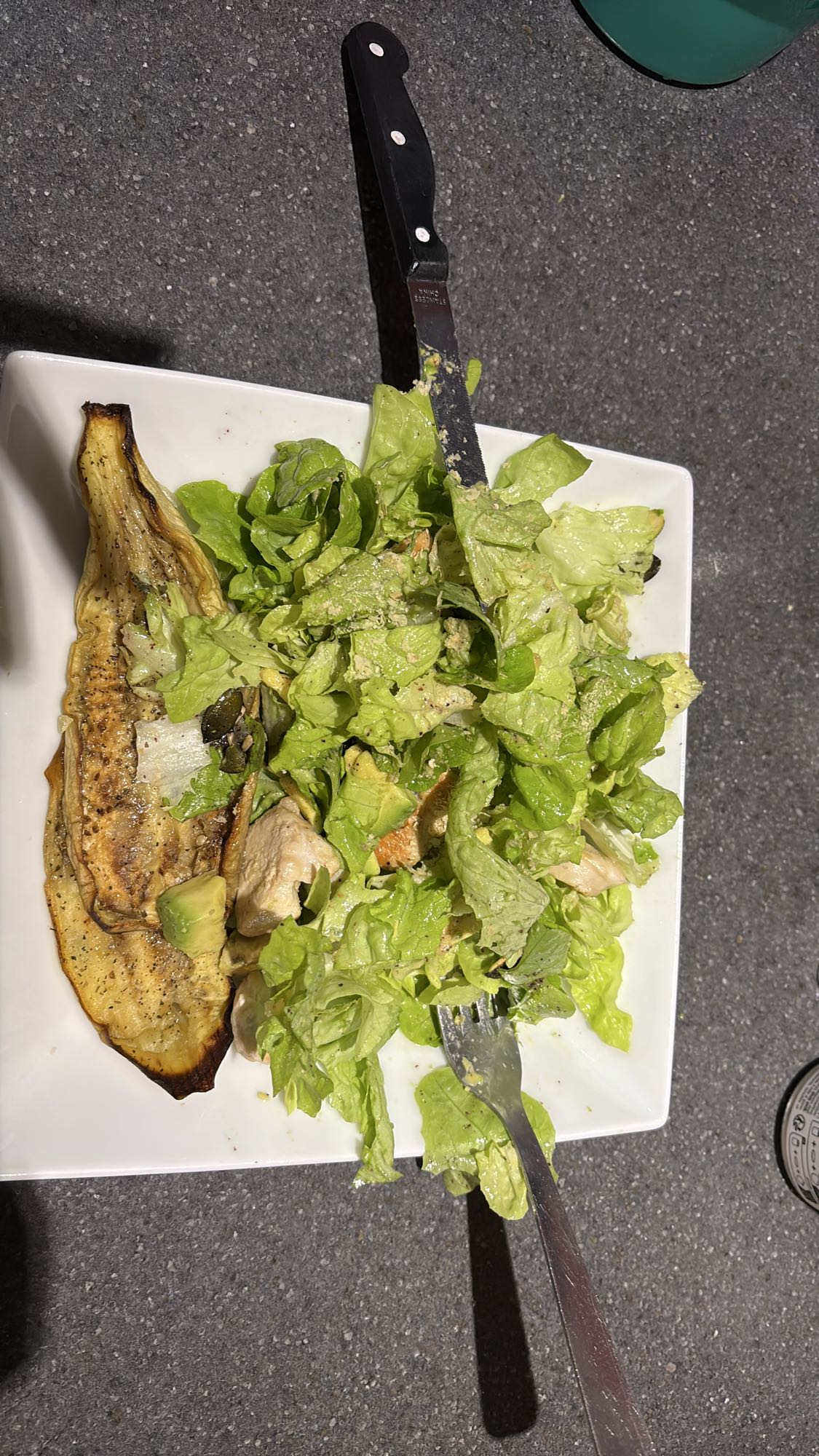 Salade aubergine avocat
