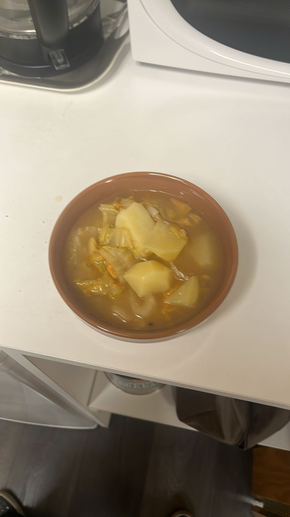 sopa de patata y repollo