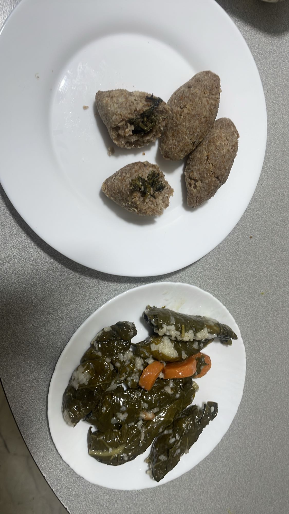 Stuffed bulgur & vine leaves