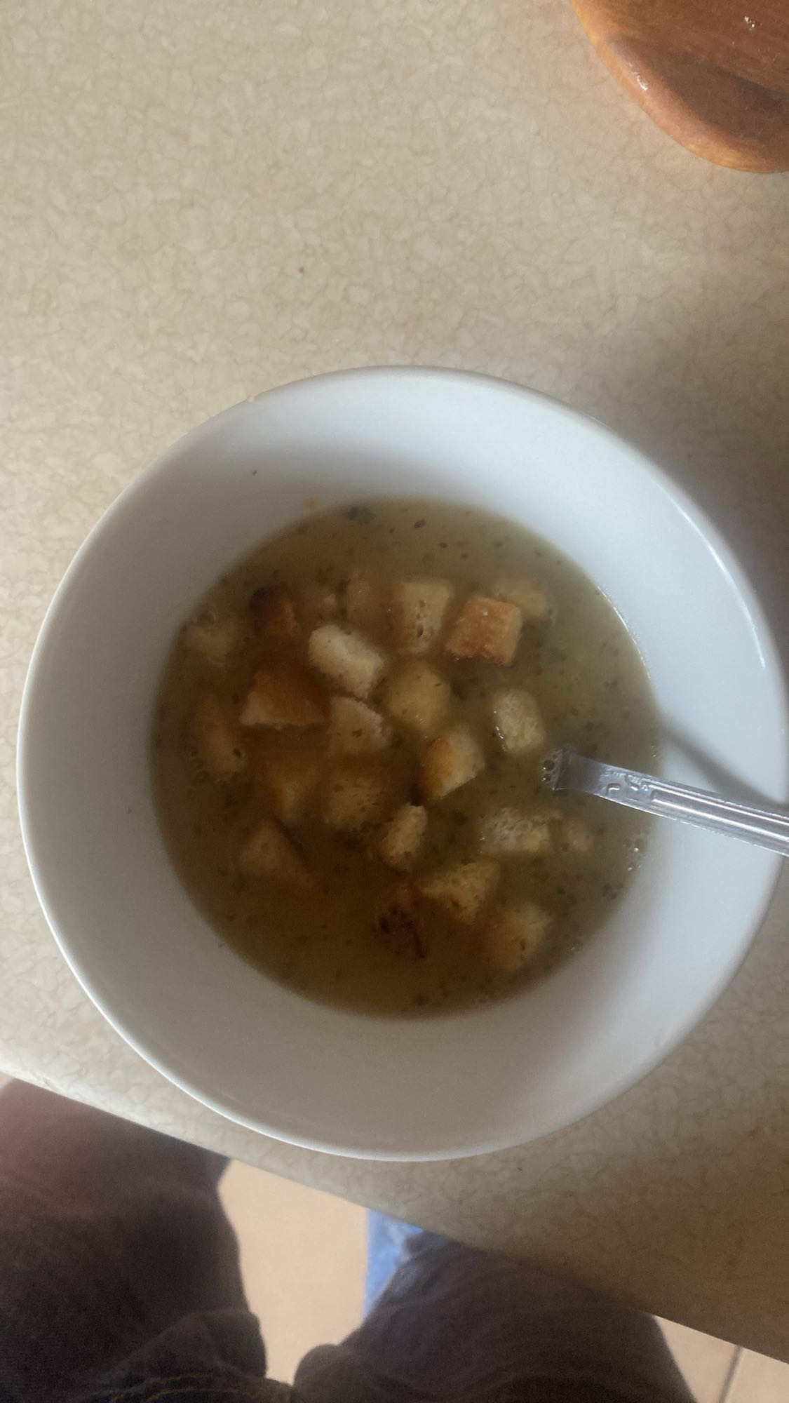 Zupa z grzankami