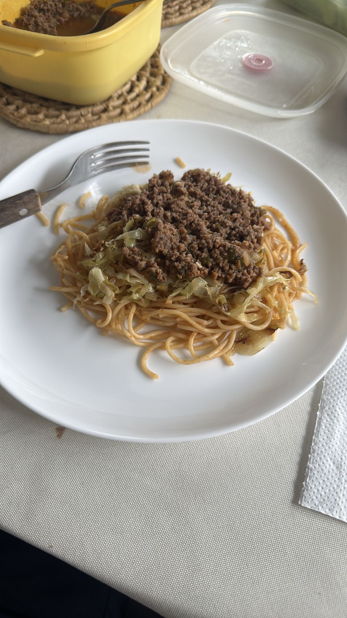 Macarrão com carne moída