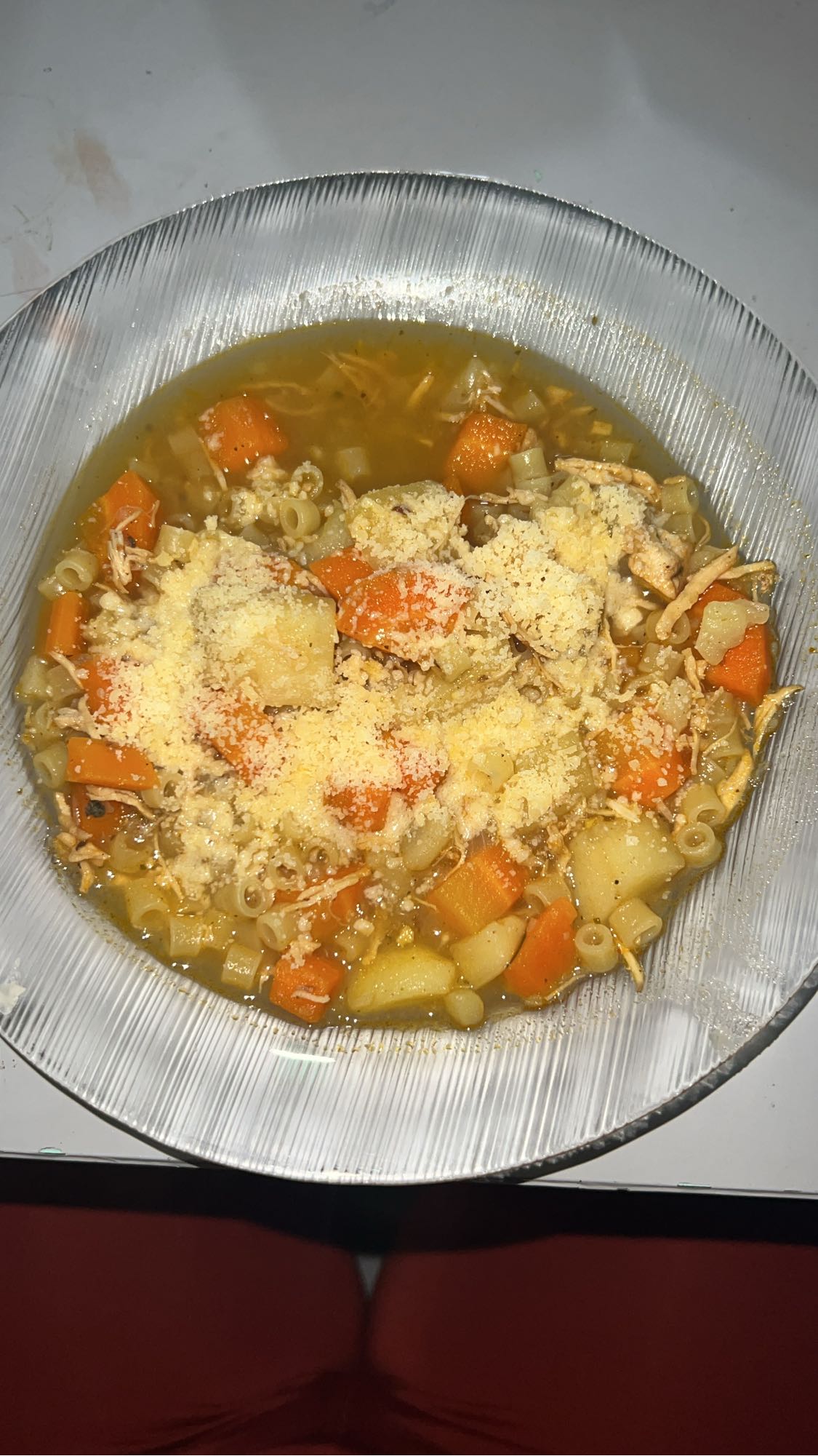 Sopa de frango com legumes