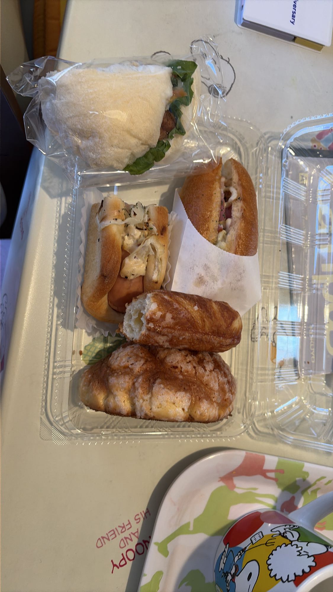 パン盛り合わせ