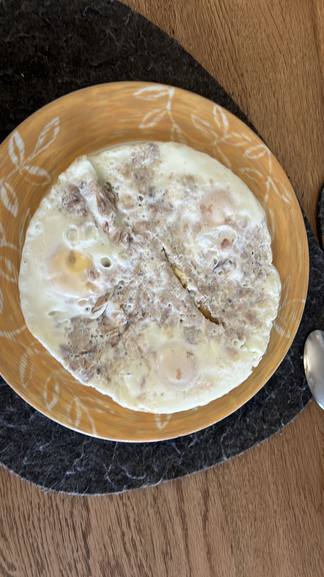 Eggs with Tuna