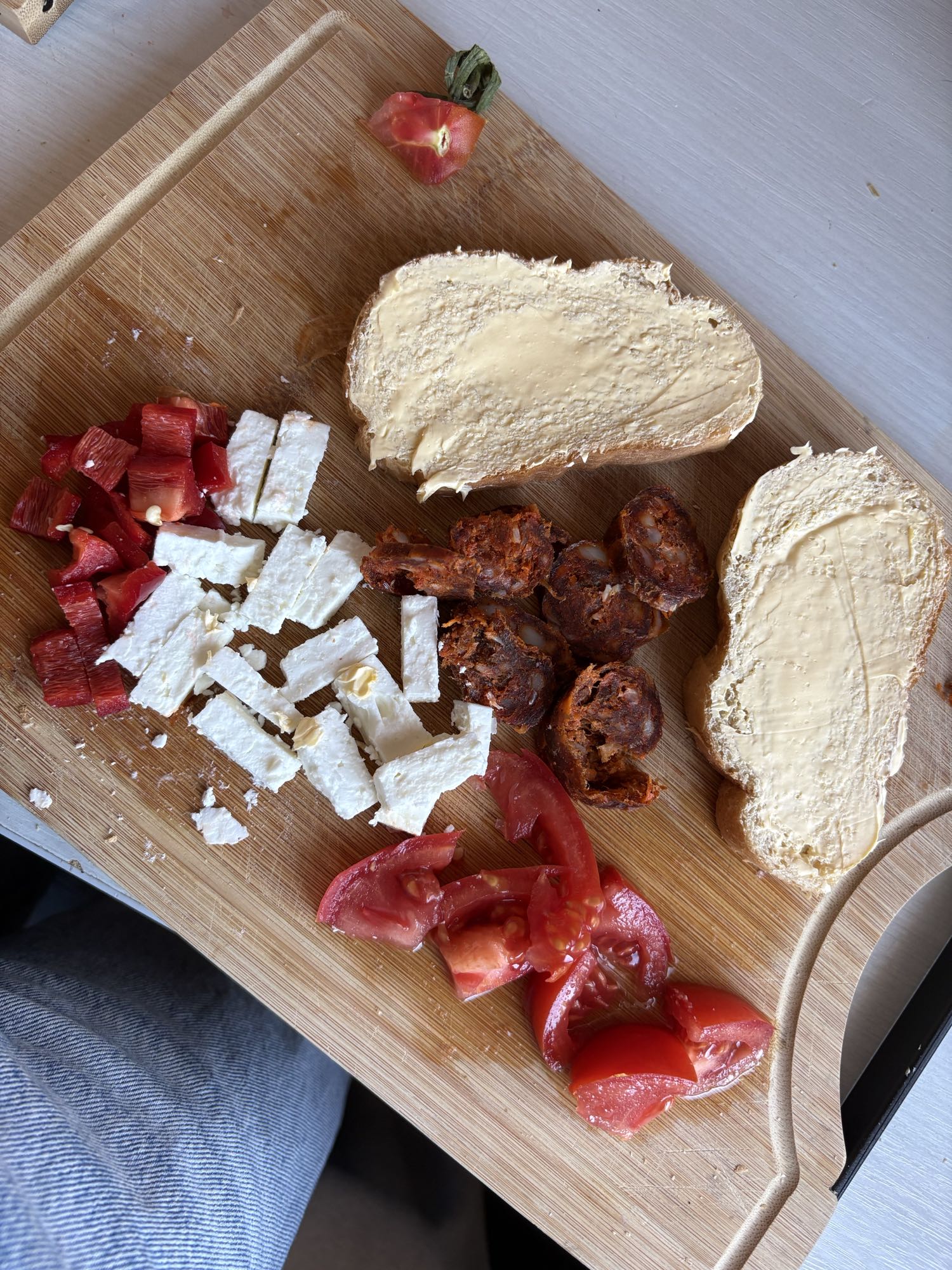 Mic dejun rustic cu legume