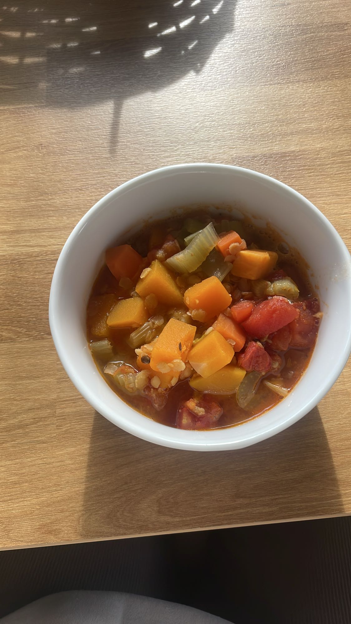 zupa warzywna z soczewicą