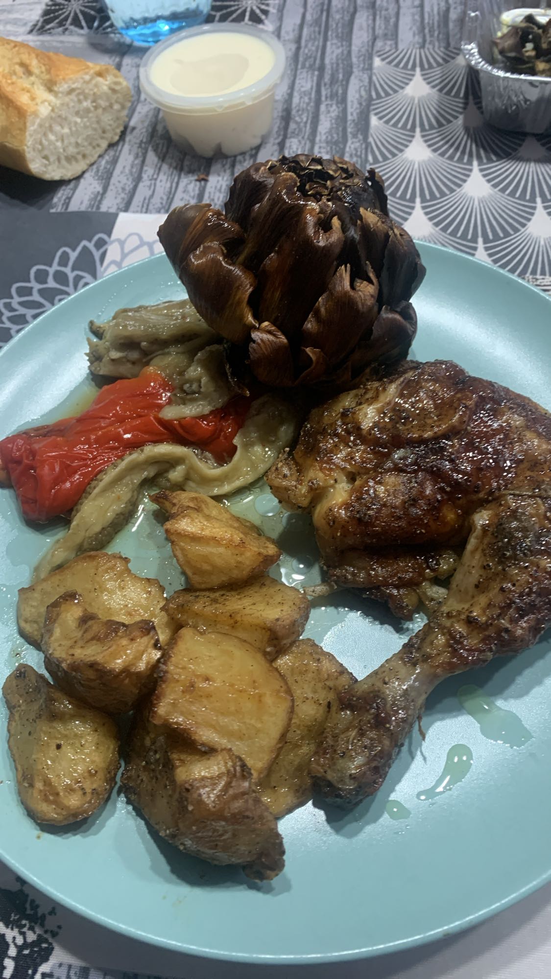 Pollo asado con verduras