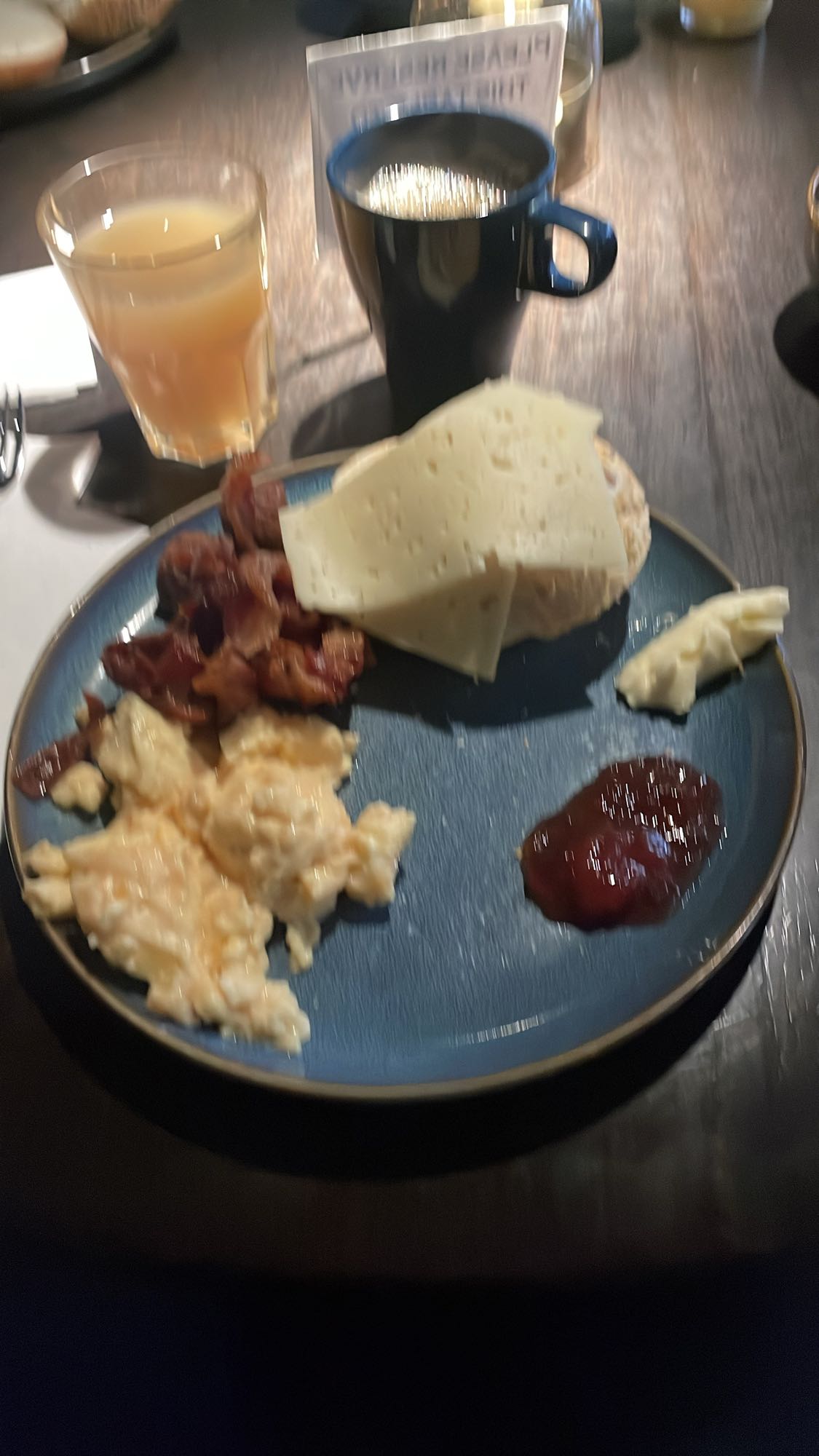 Frukosttallrik klassisk