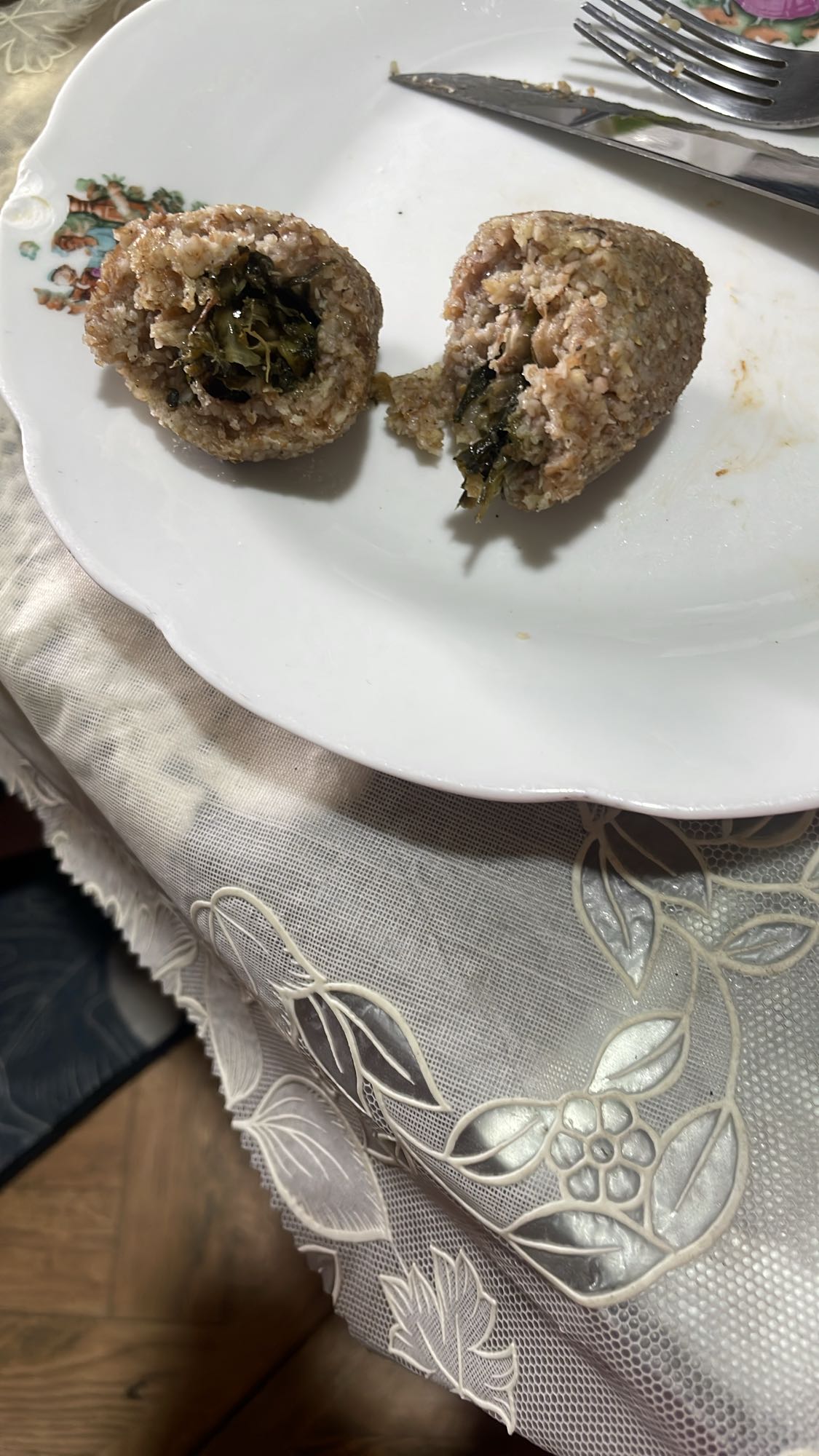 Stuffed bulgur shell