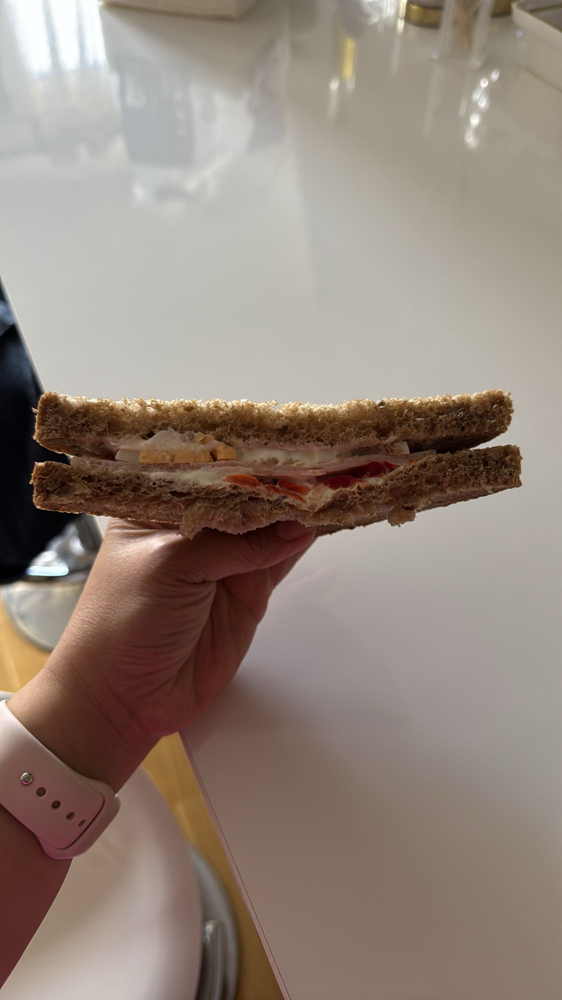 Fullkornssmörgås med ägg