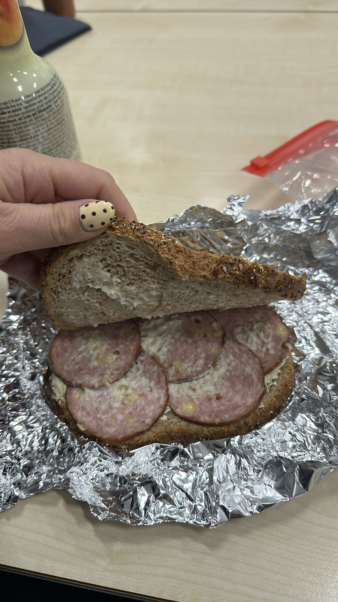 Salami volkoren boterham