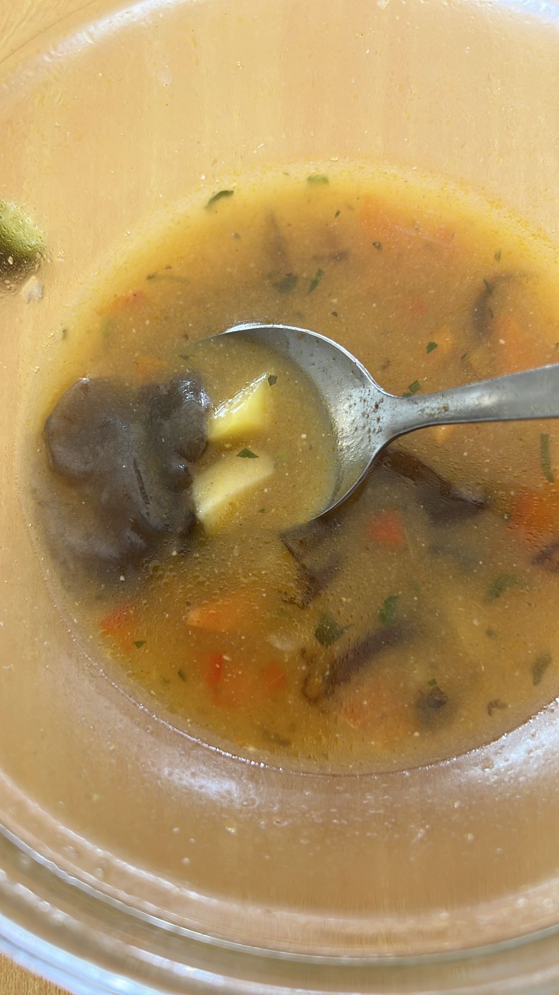 Supă de legume cu ciuperci