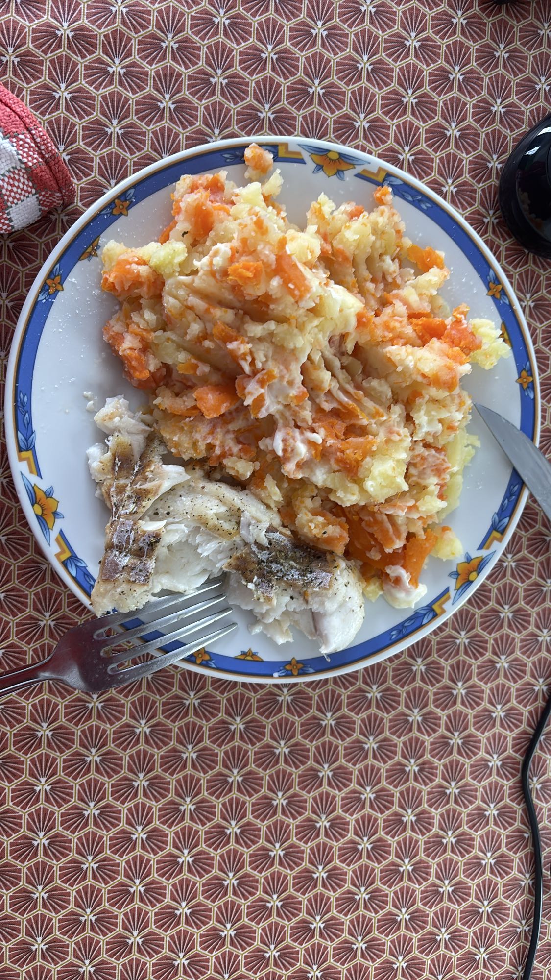 Poisson et purée légumes