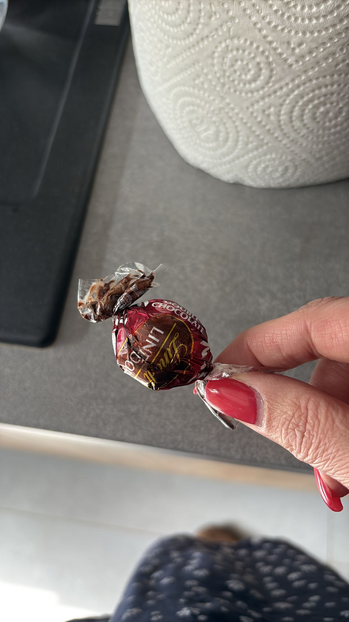 Lindt chocolate truffle