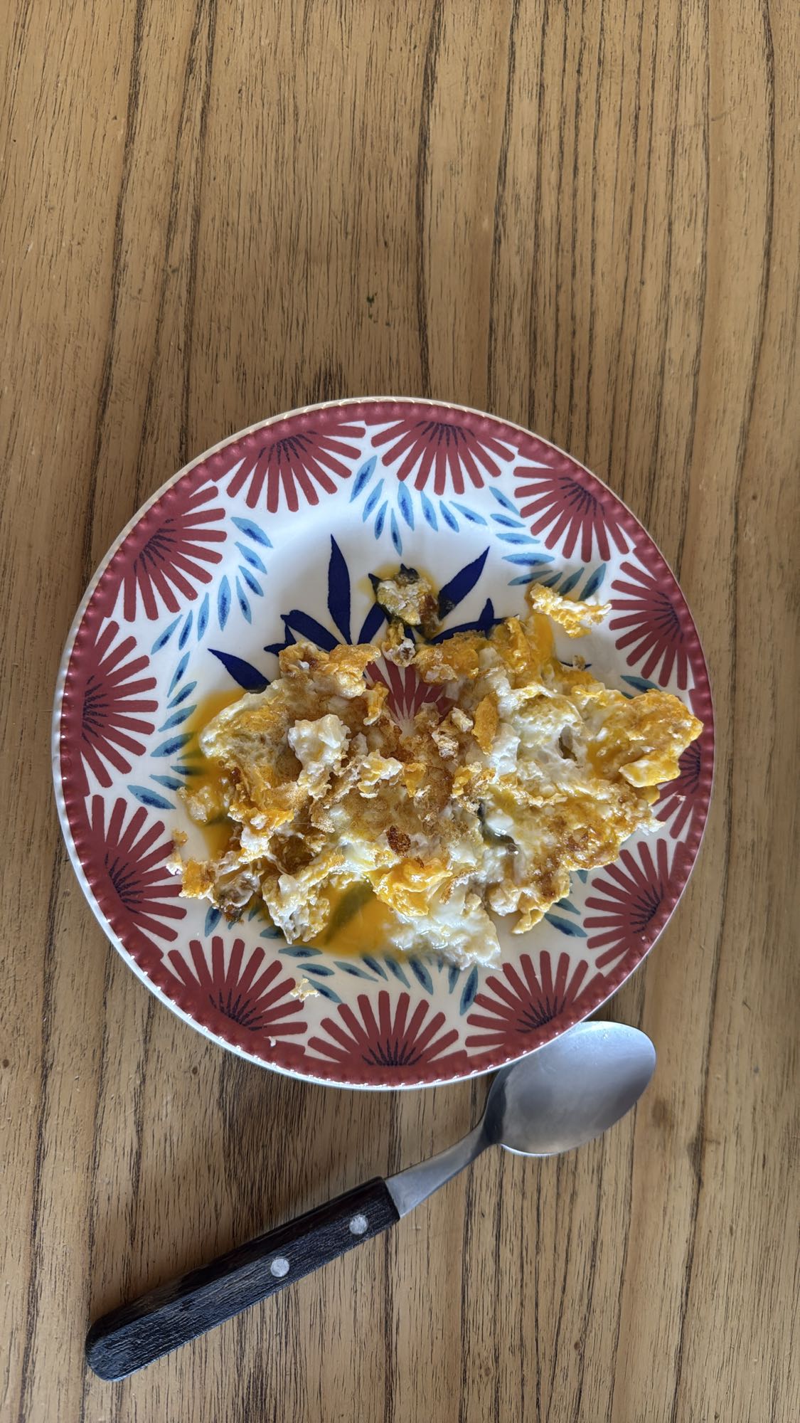 huevo frito con cornflakes