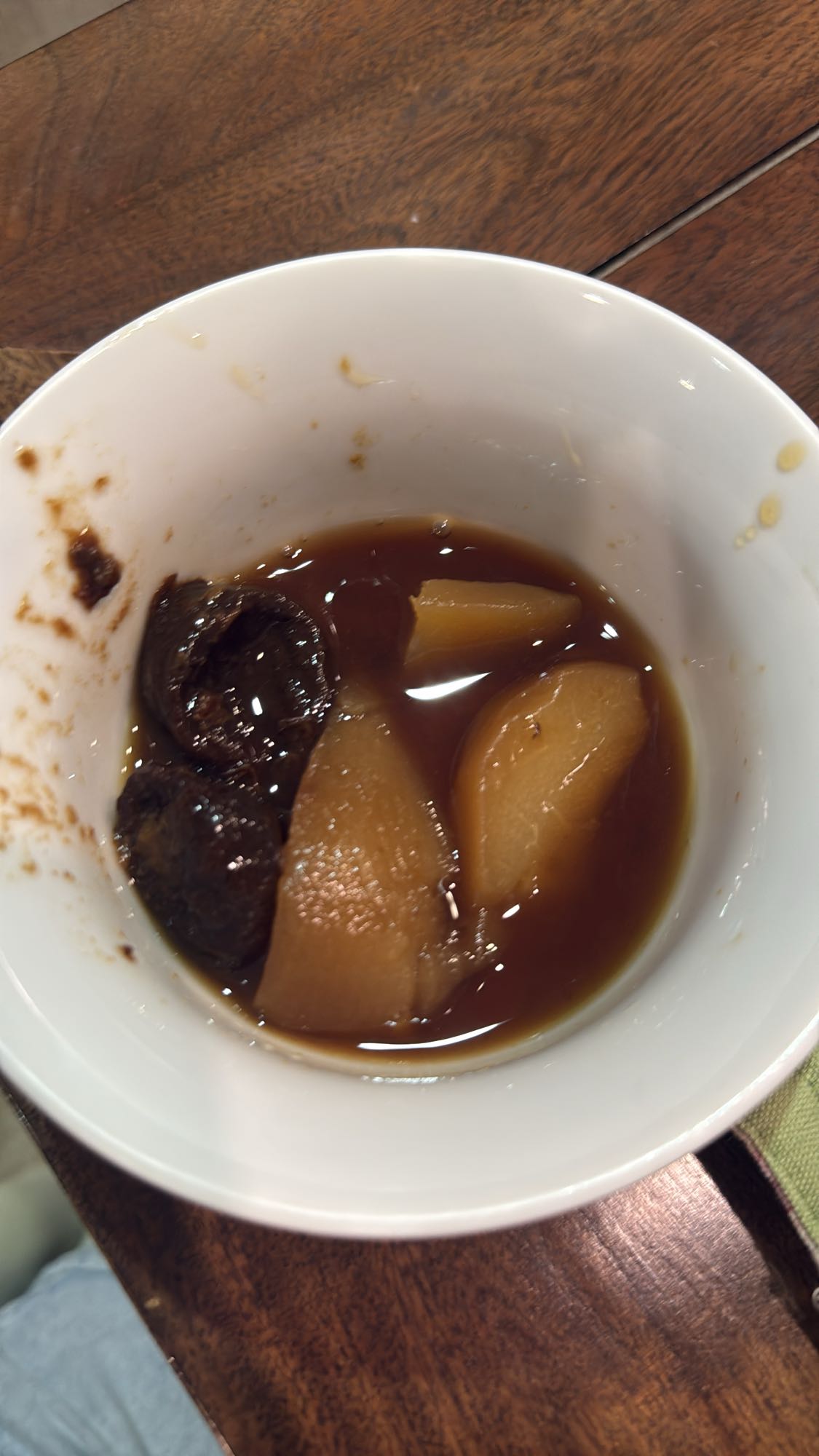 Stewed pear and prunes
