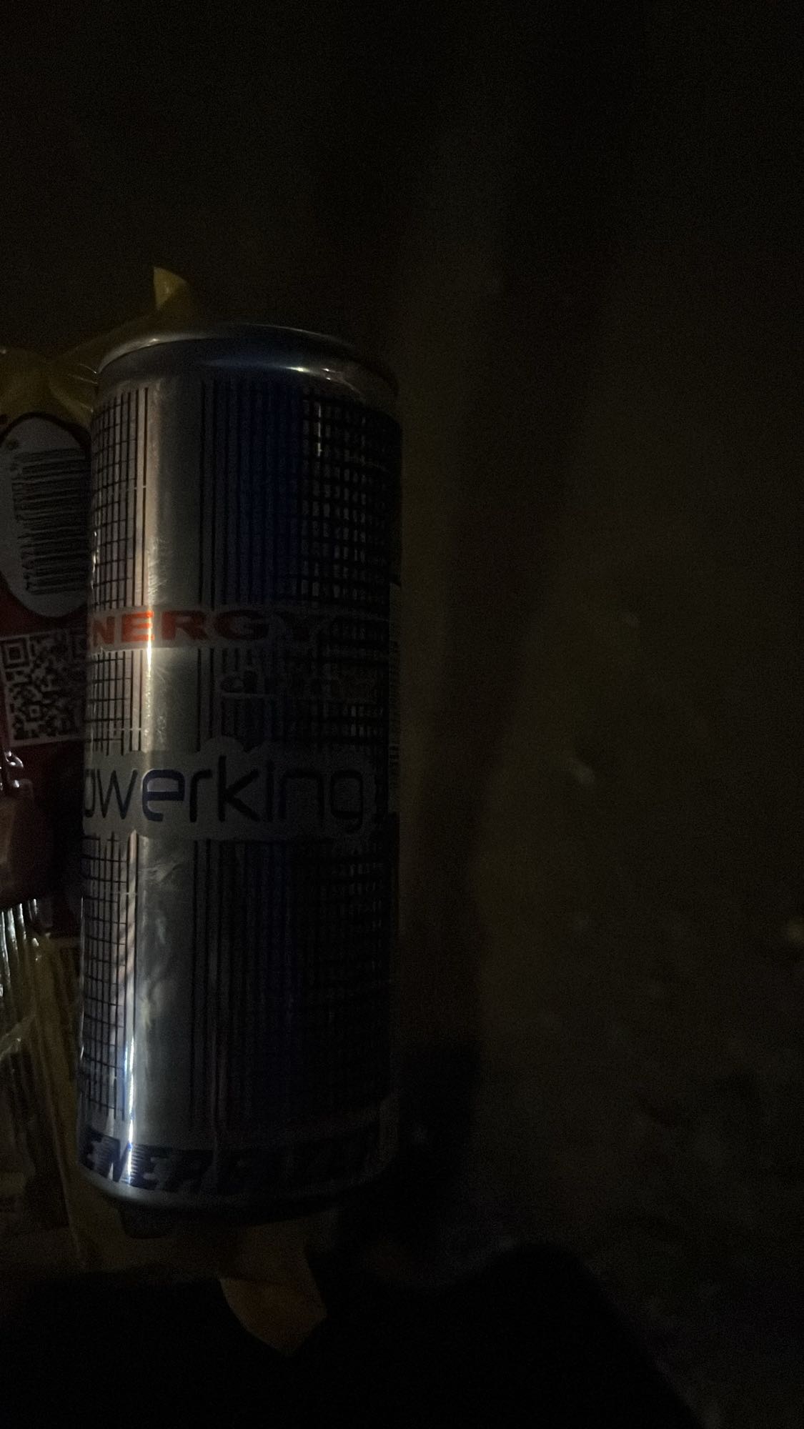 bebida energética y snack