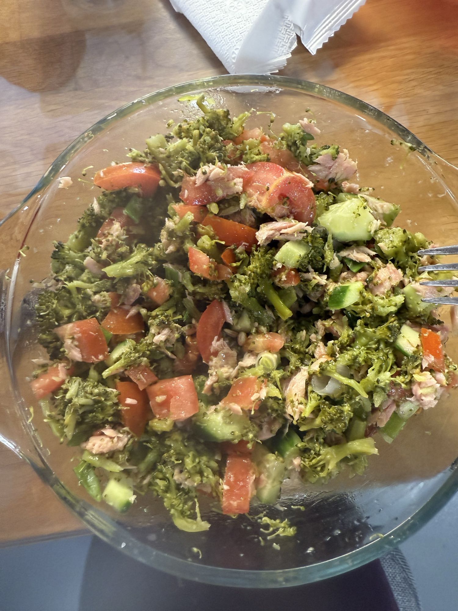 Ton Balıklı Sebze Salatası