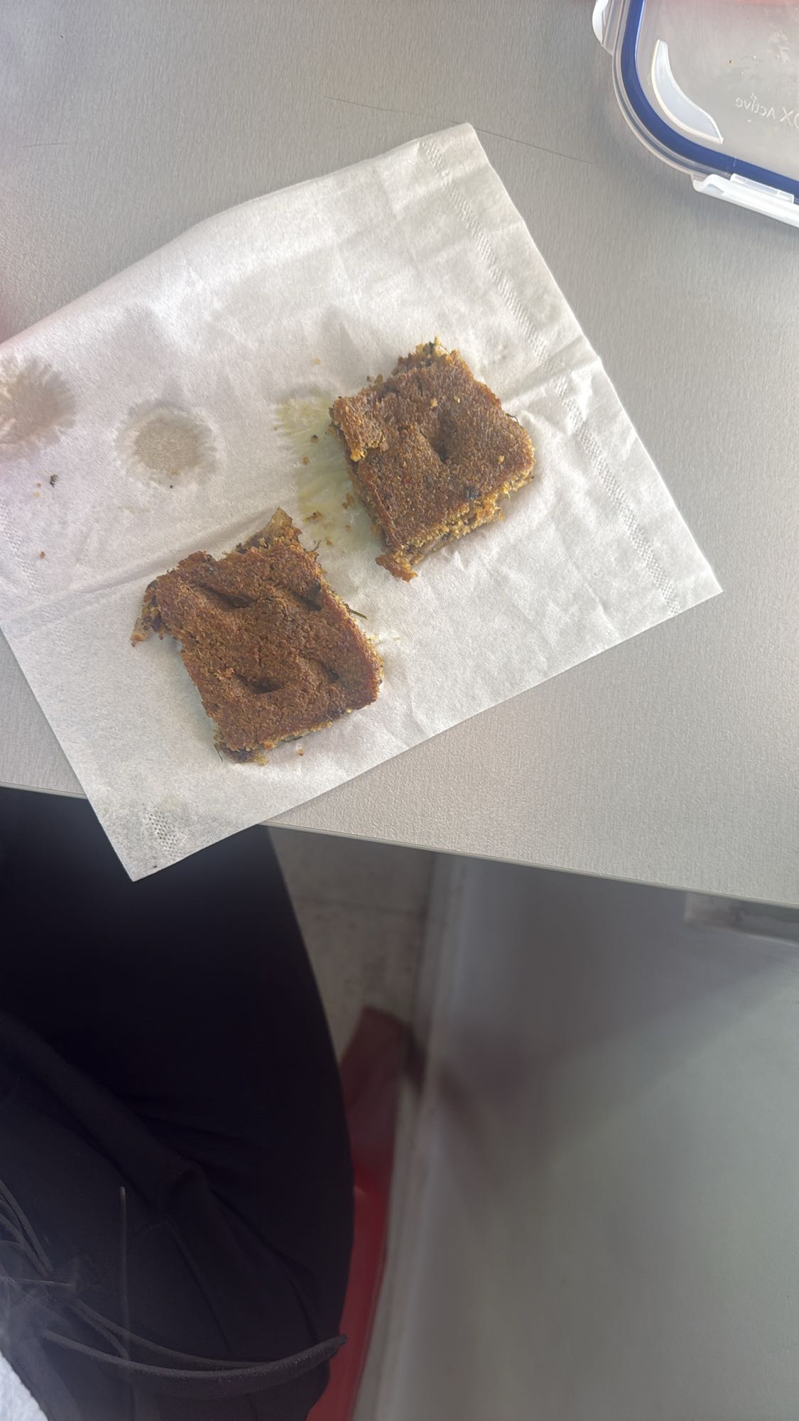 Chocolate brownie squares