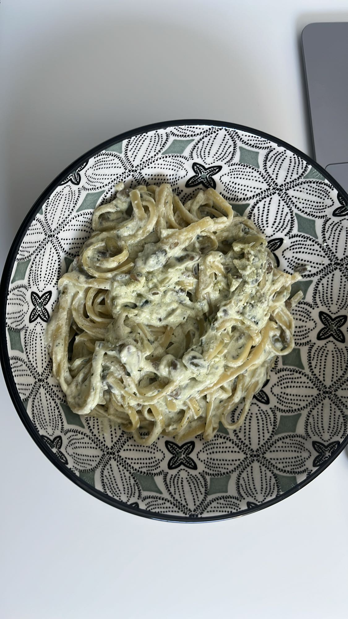 Creamy mushroom pasta