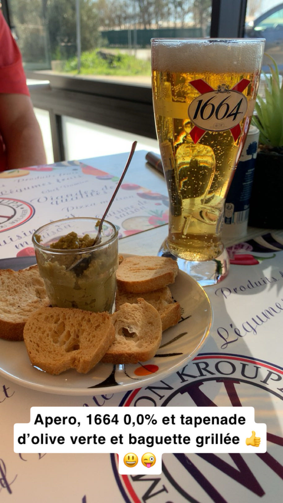 Apéro tapenade et baguette