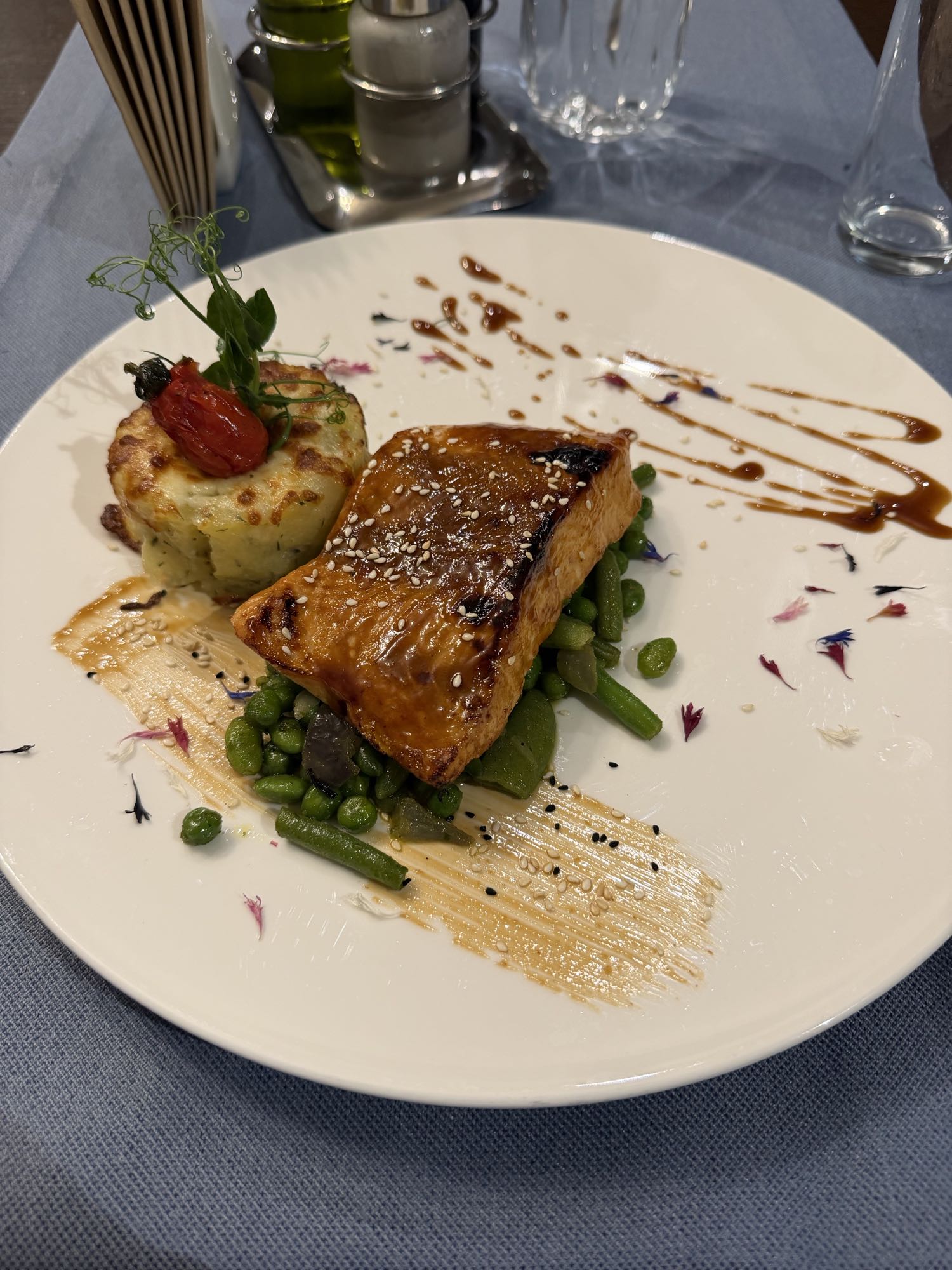 Somon ve Sebzeli Patates