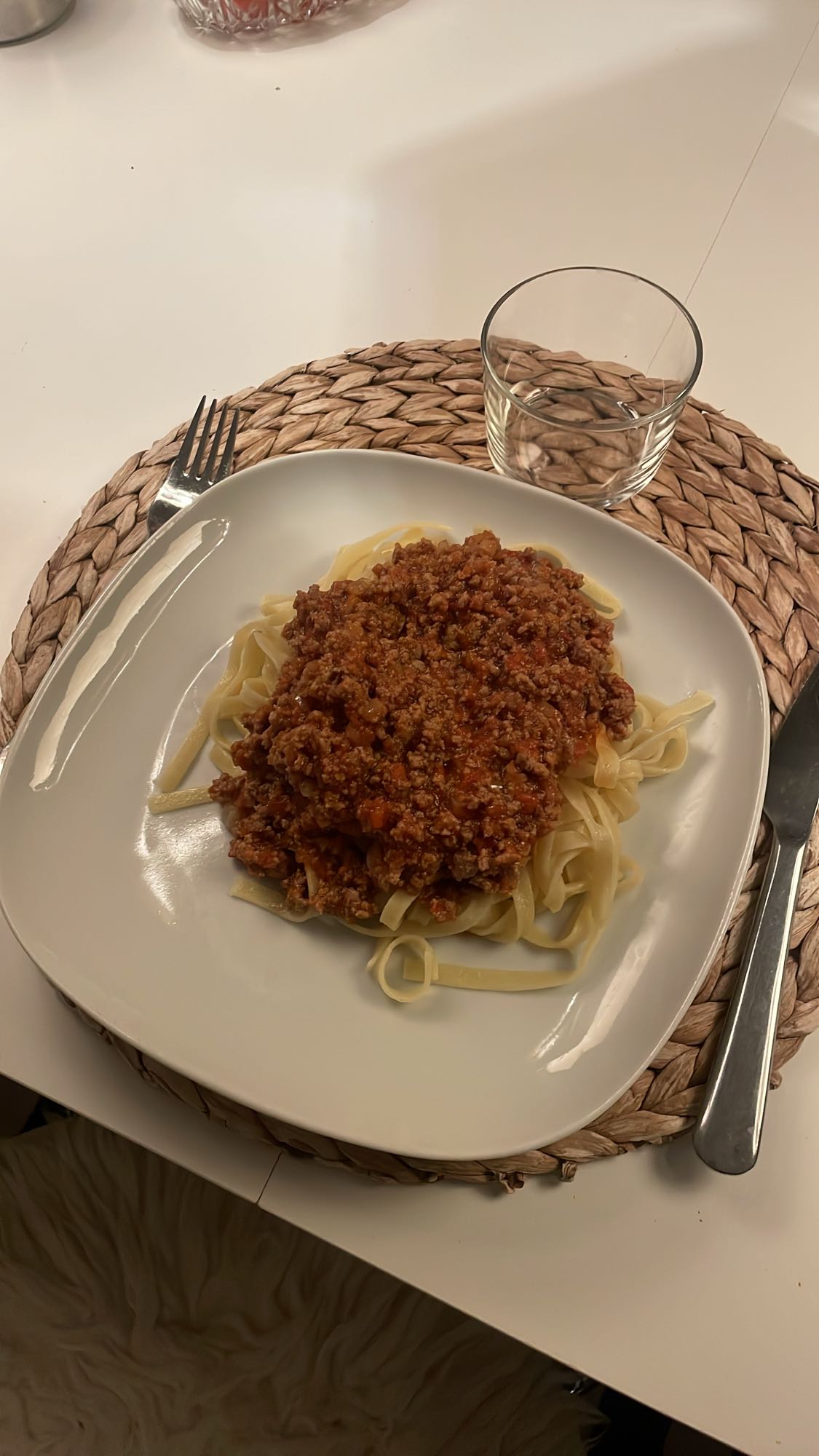 Pasta med köttfärssås