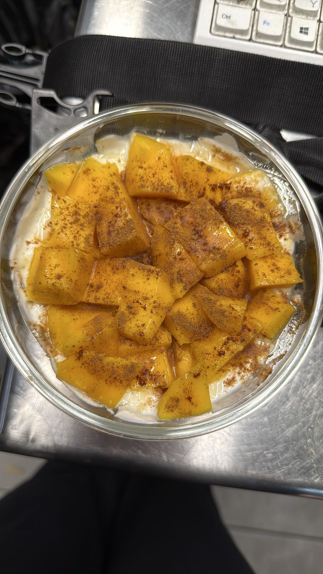 Mango yogurt bowl