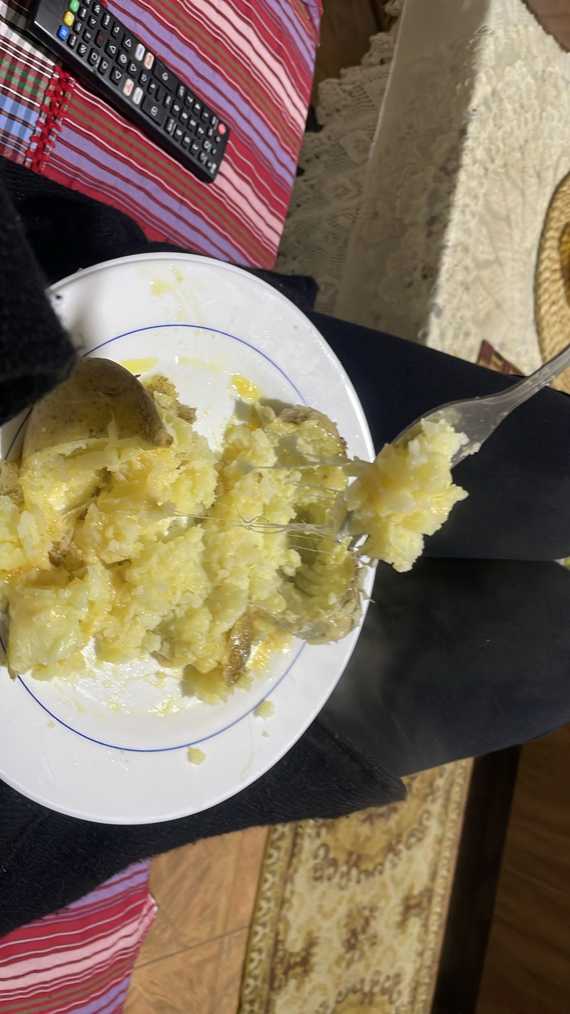 Cheesy baked potato