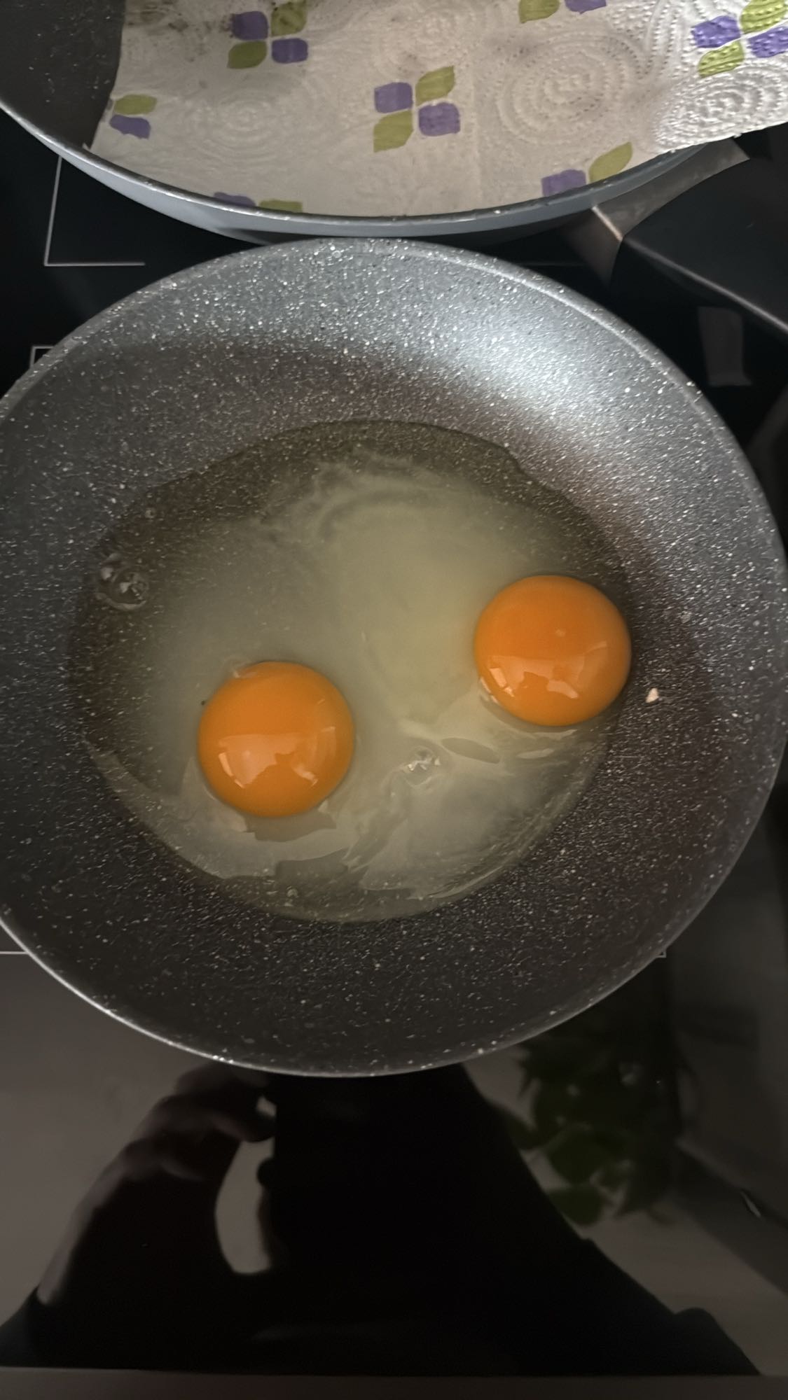 Çift Yumurta Tavada