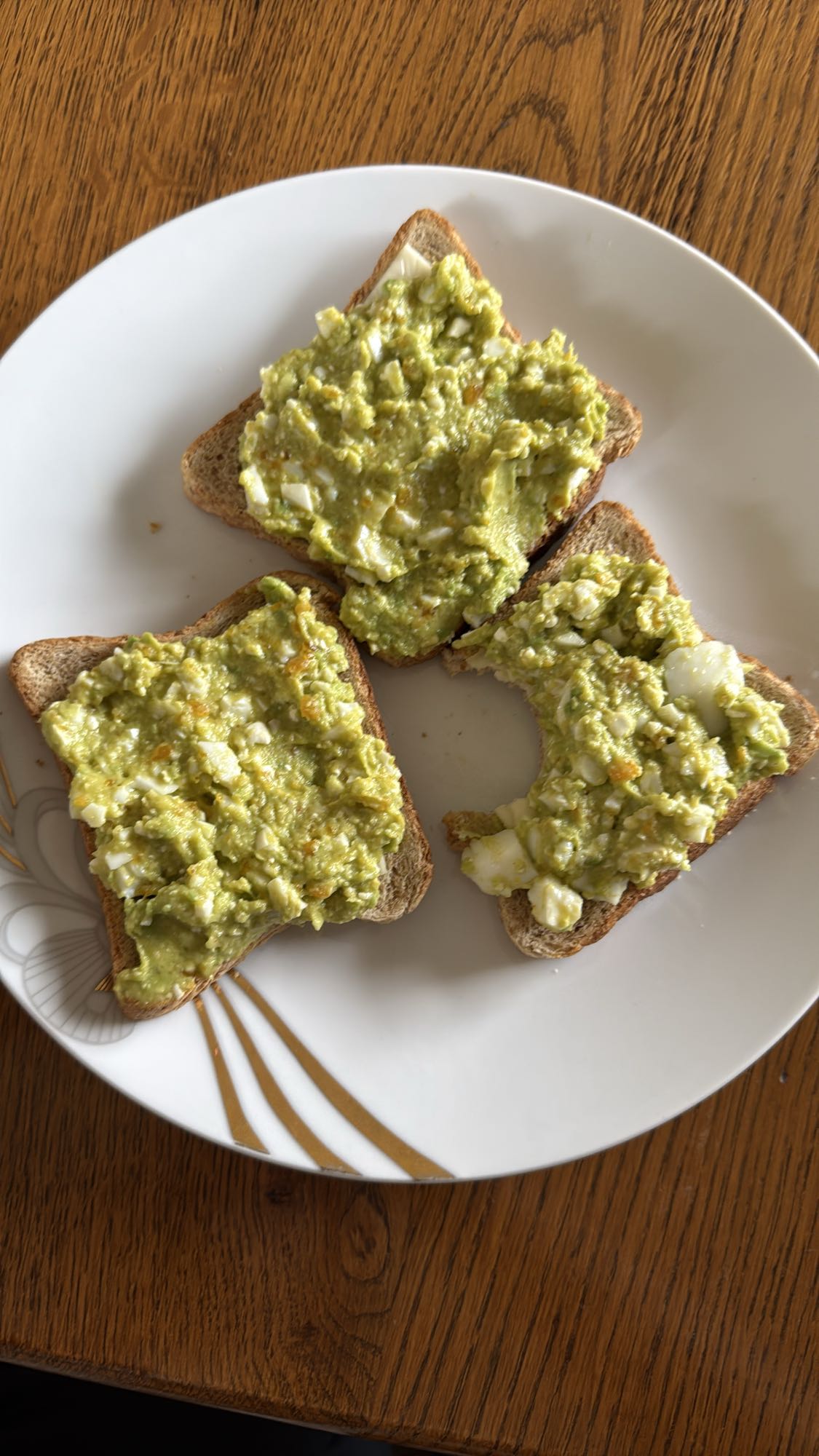 Avocado Egg Toast