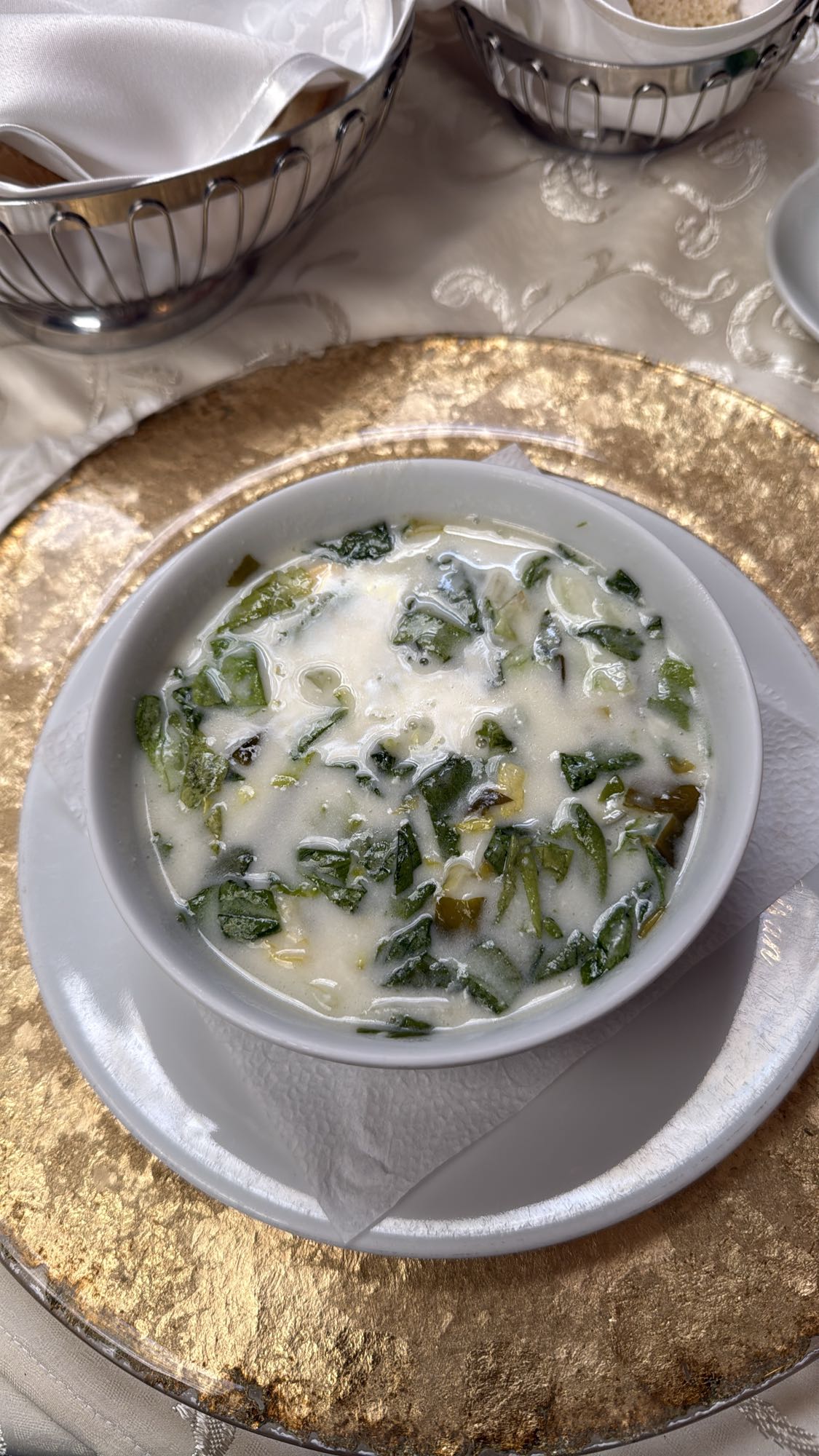 Spinach yogurt soup