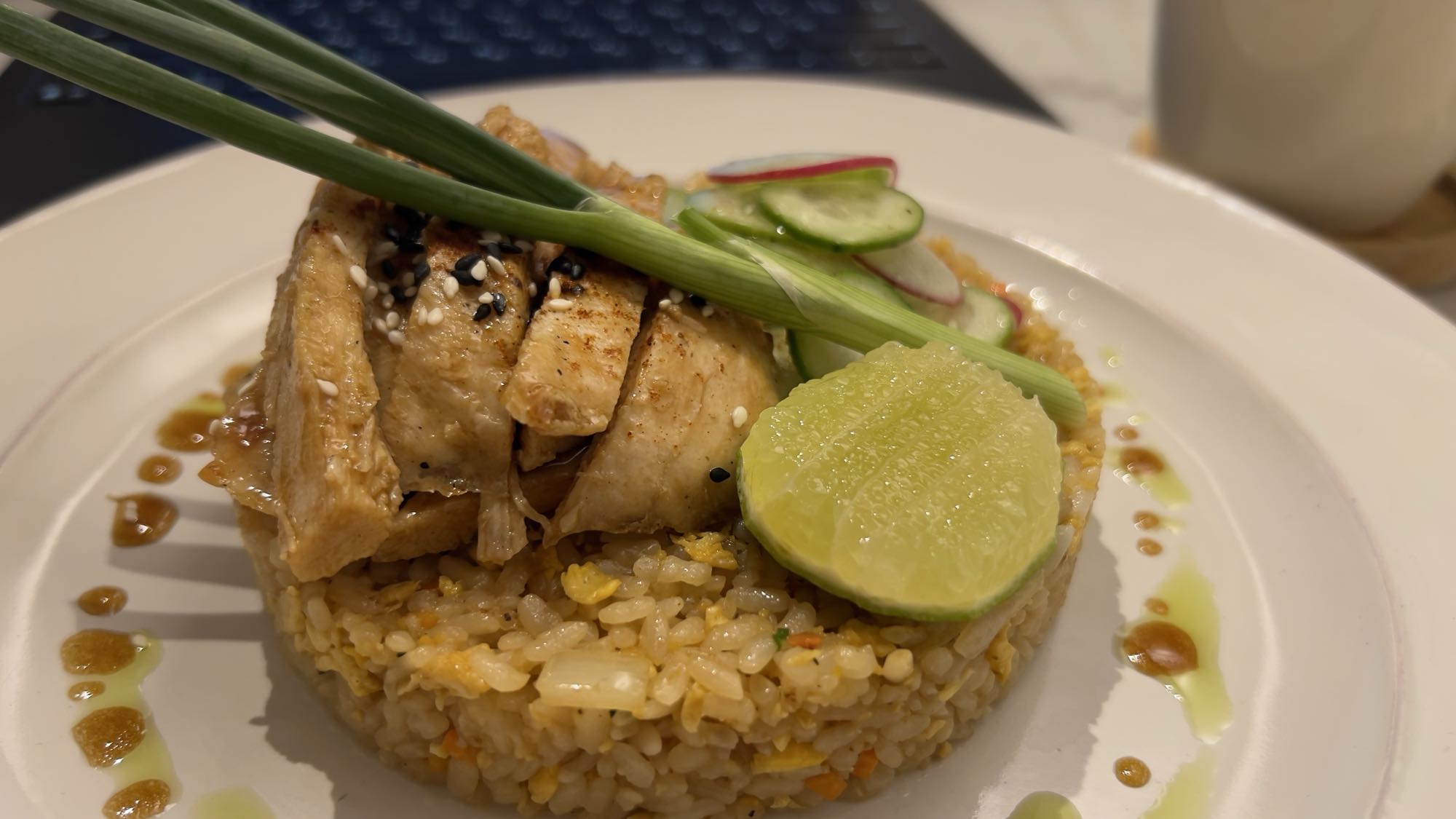 жареный рис с курицей